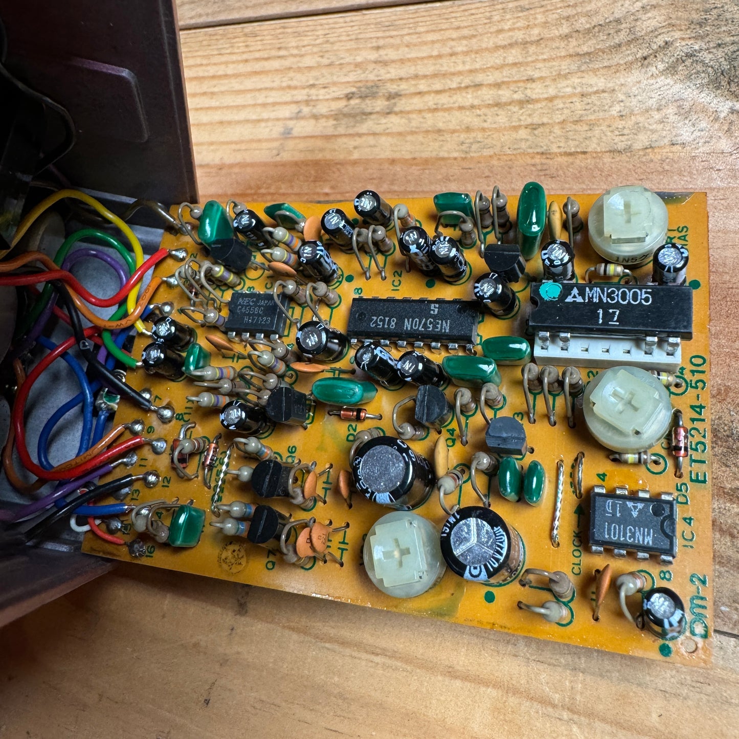 1980s Boss DM-2 Analog Delay Pedal w/ Original Box MN3005 Chip Japan