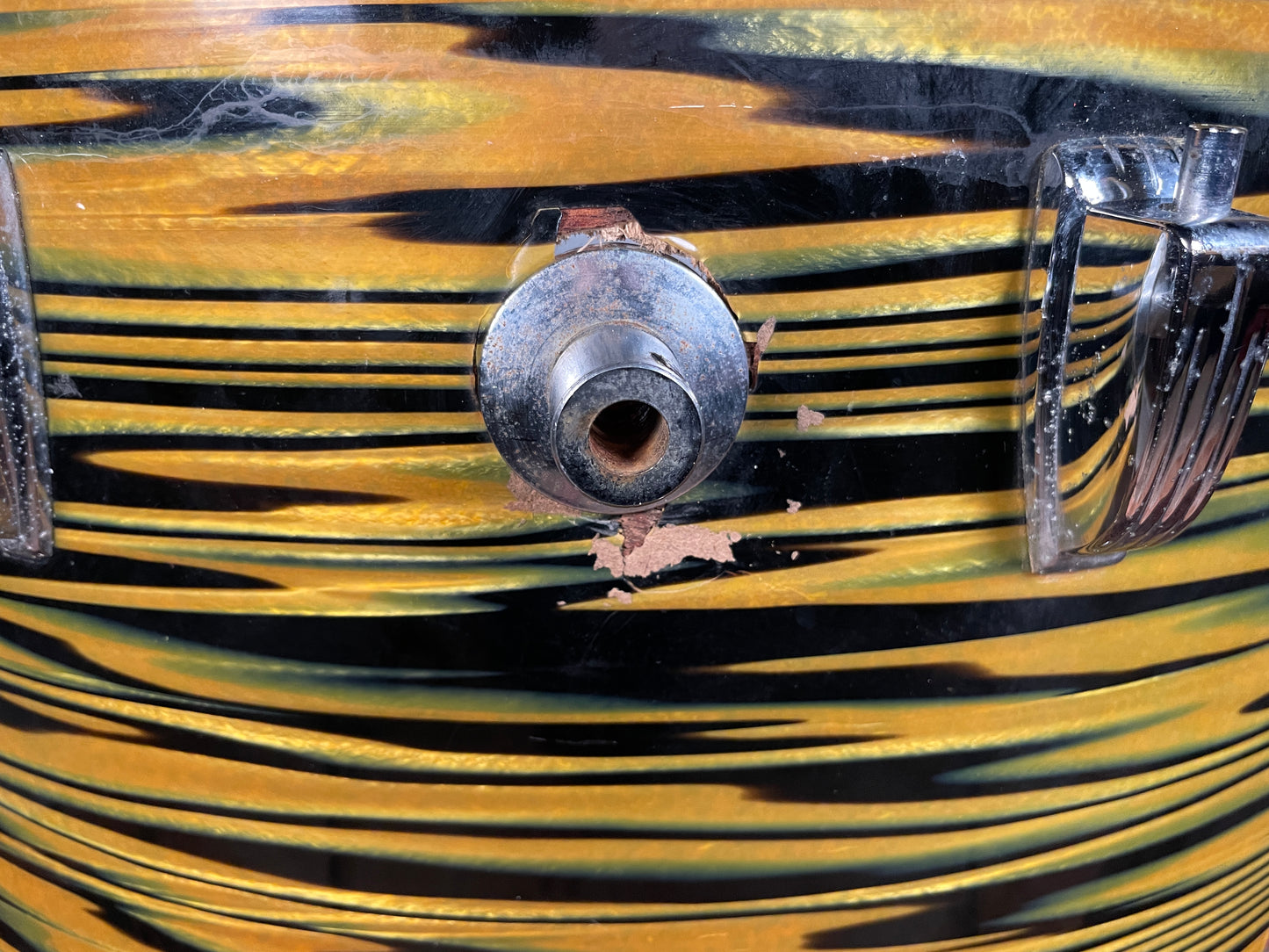 1970s Ludwig Standard 14x22 Bass Drum Shell Lemon Strata Classic Lugs #2