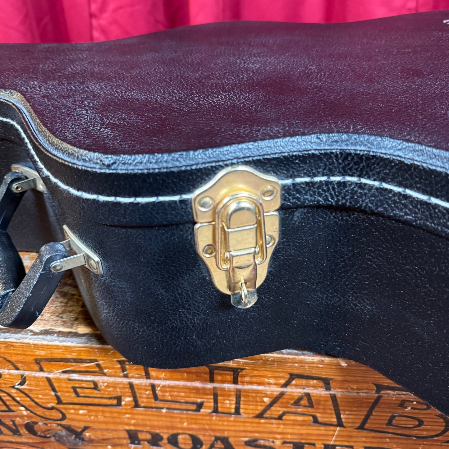 Ibanez AS100C Hardshell Guitar Case - AS Series