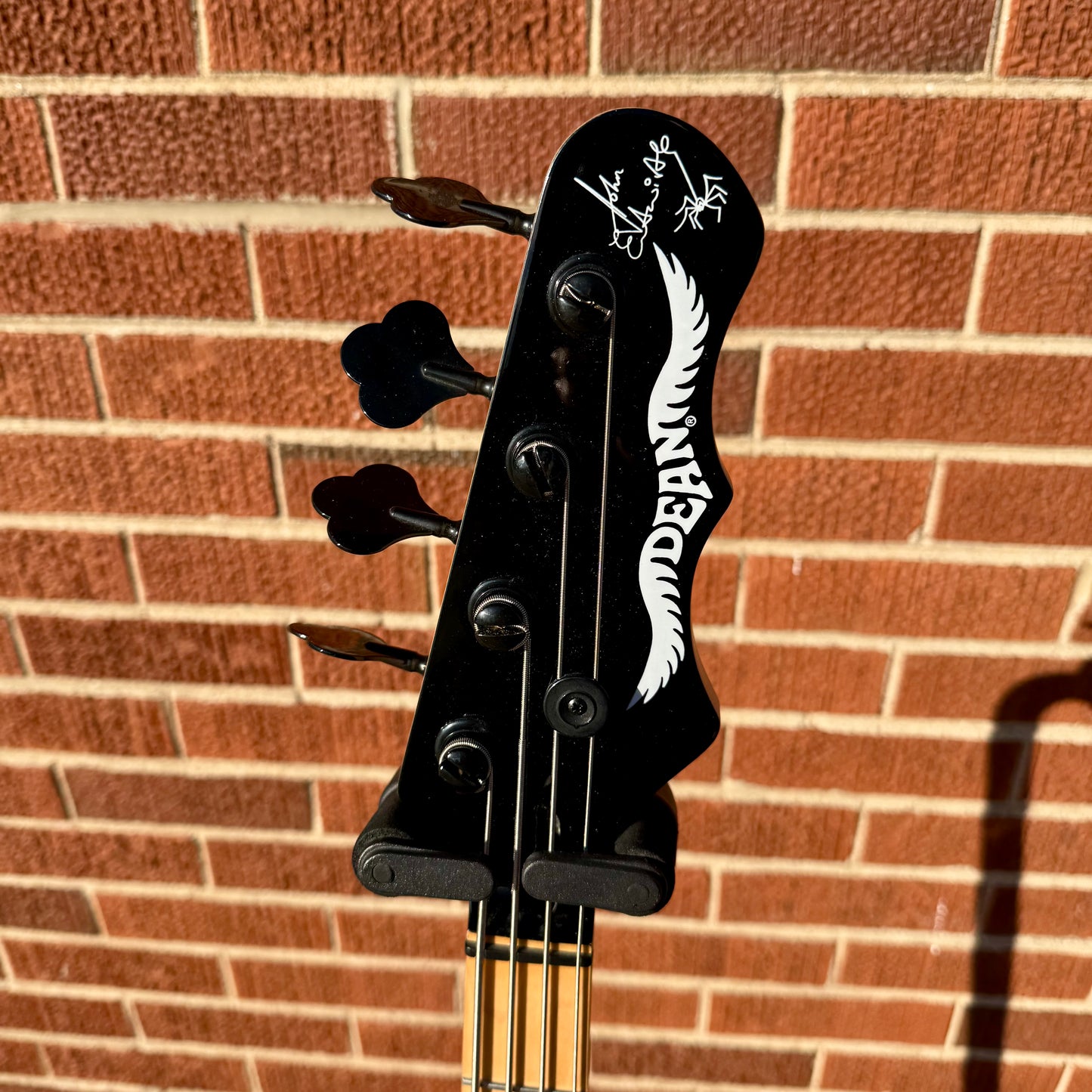 Dean John Entwistle Hybrid Pro Electric Bass Guitar Black