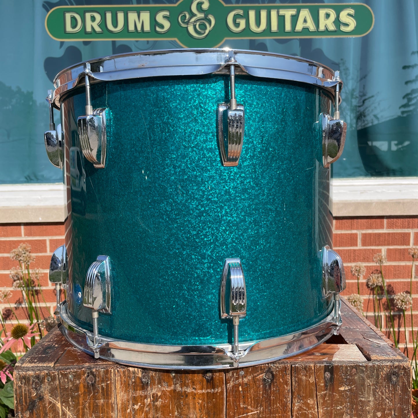 1980s-1990s Ludwig Classic Maple 6-Ply 12x15 Tom / Tenor Drum Blue Sparkle