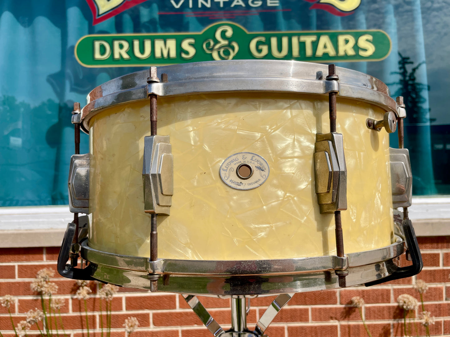 1947 Ludwig & Ludwig 6.5x14 Standard No. 35 Snare Drum White Marine Pearl Elkhart