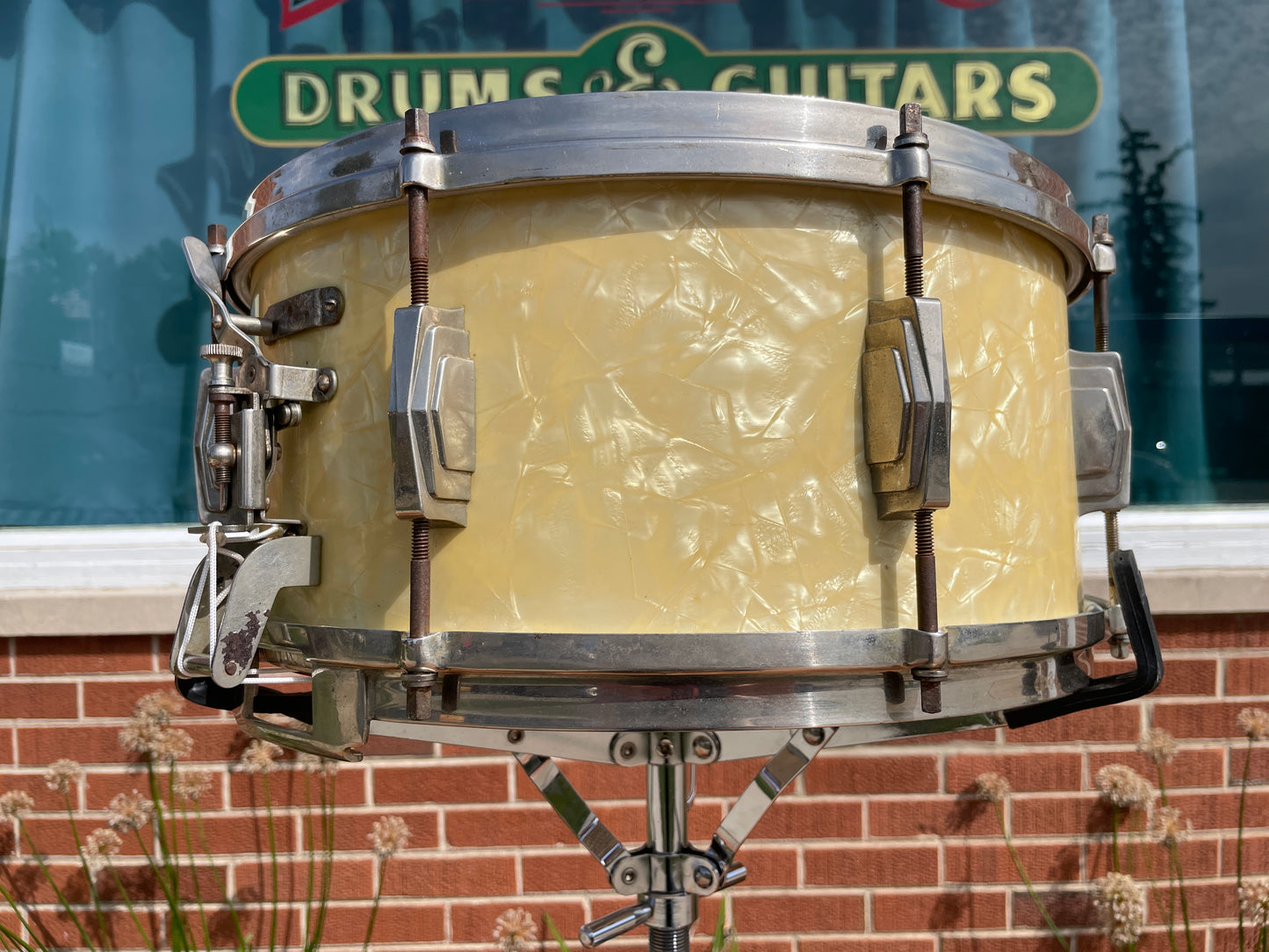 1947 Ludwig & Ludwig 6.5x14 Standard No. 35 Snare Drum White Marine Pearl Elkhart