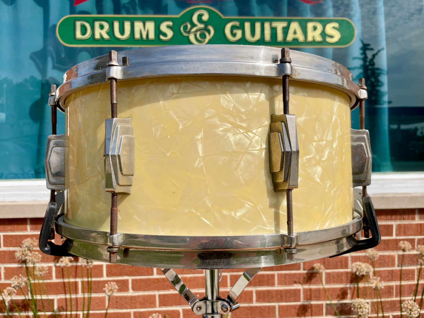 1947 Ludwig & Ludwig 6.5x14 Standard No. 35 Snare Drum White Marine Pearl Elkhart