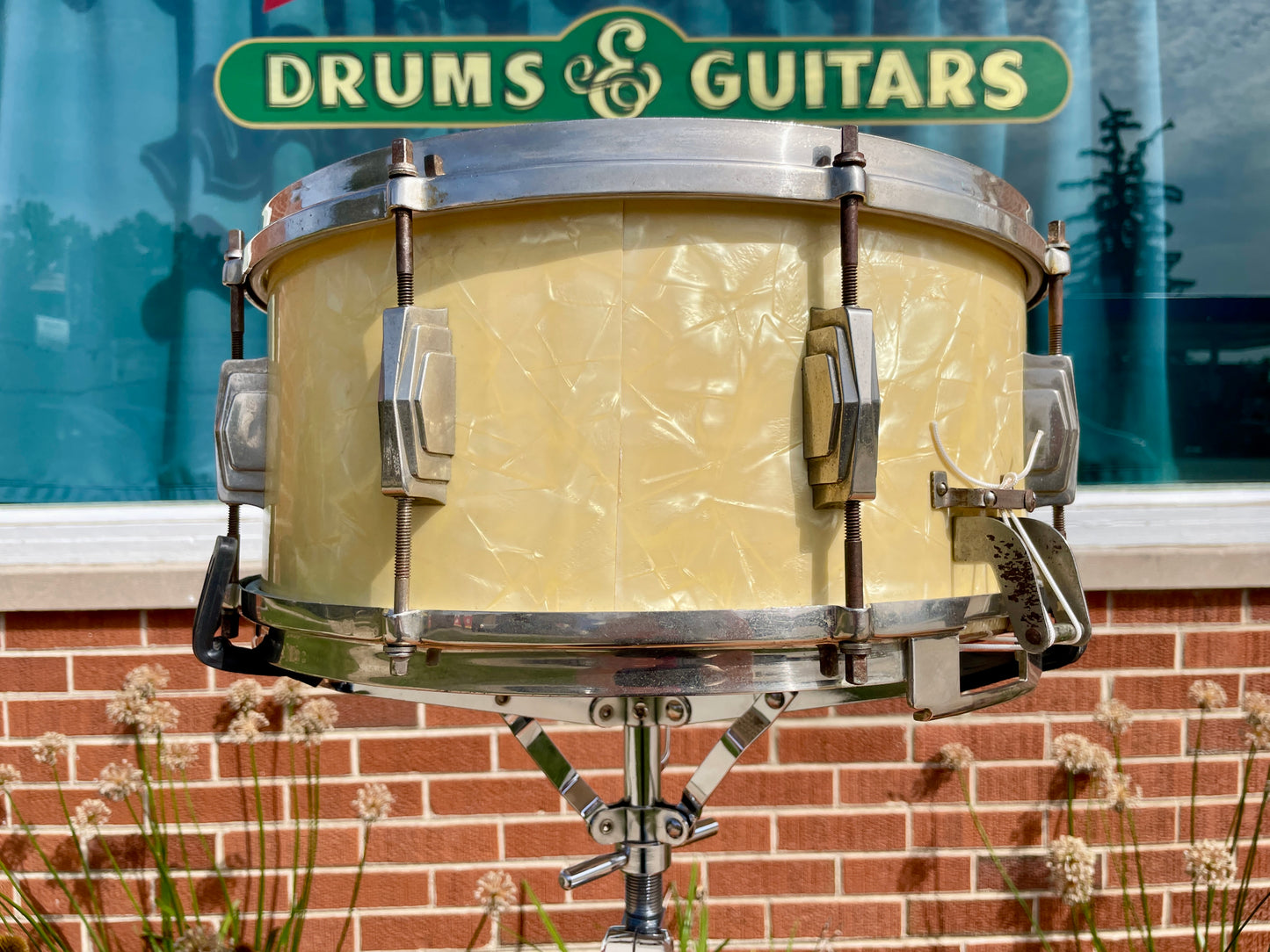 1947 Ludwig & Ludwig 6.5x14 Standard No. 35 Snare Drum White Marine Pearl Elkhart