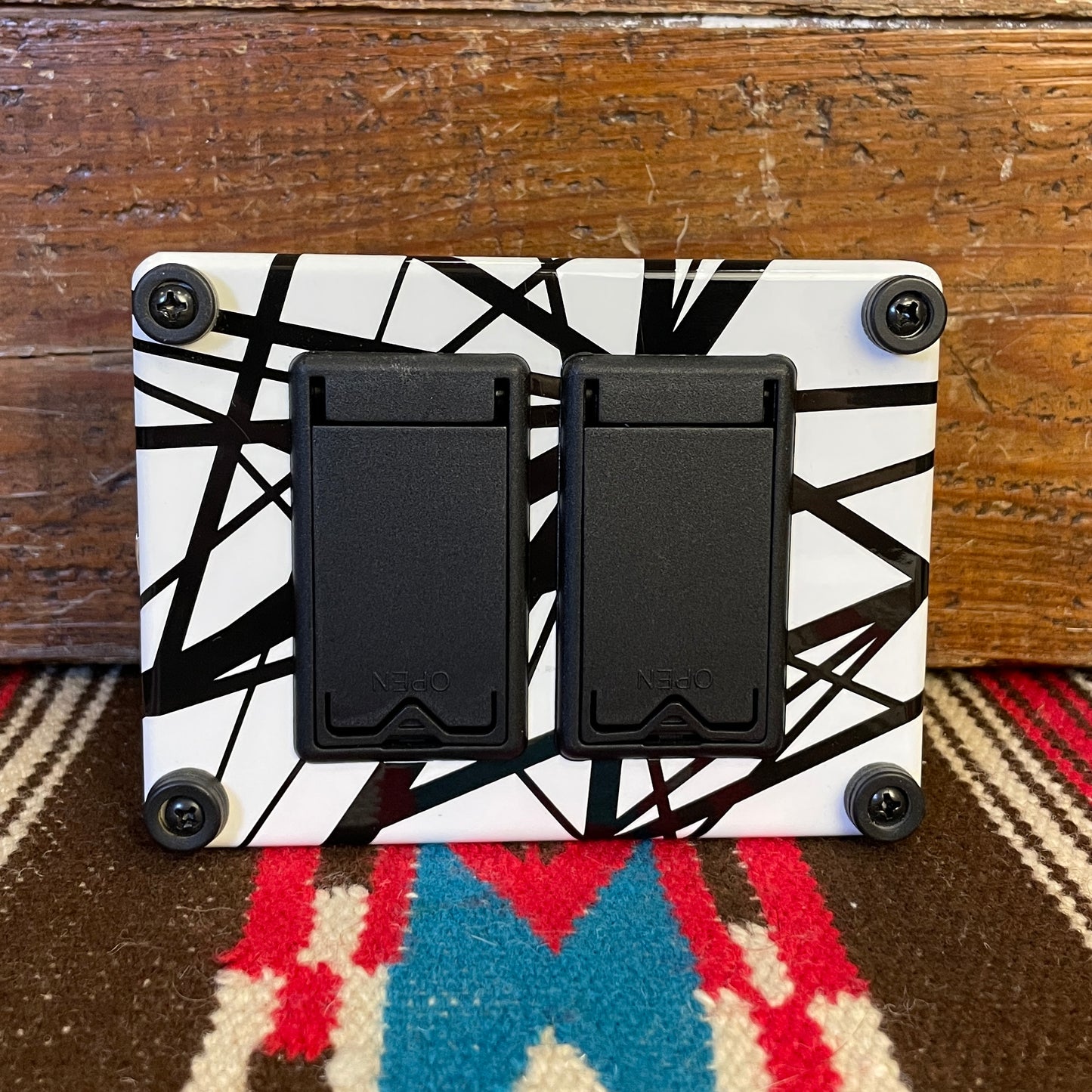 MXR EVH Flanger Pedal White EVH117 Eddie Van Halen w/ Box