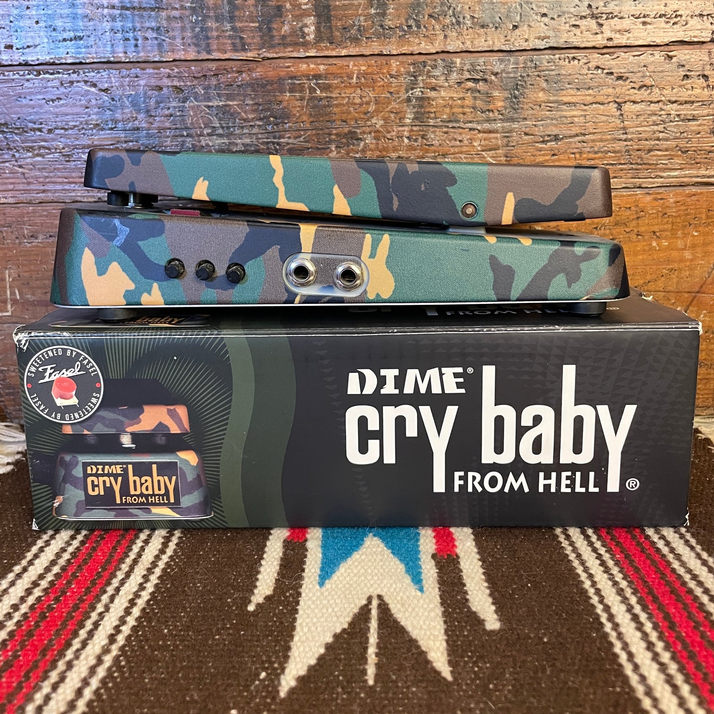 dimebag pedals Dunlop Dimebag Dime Crybaby From Hell Wah Pedal Camo DB01 – Drugan's Drums & Guitars