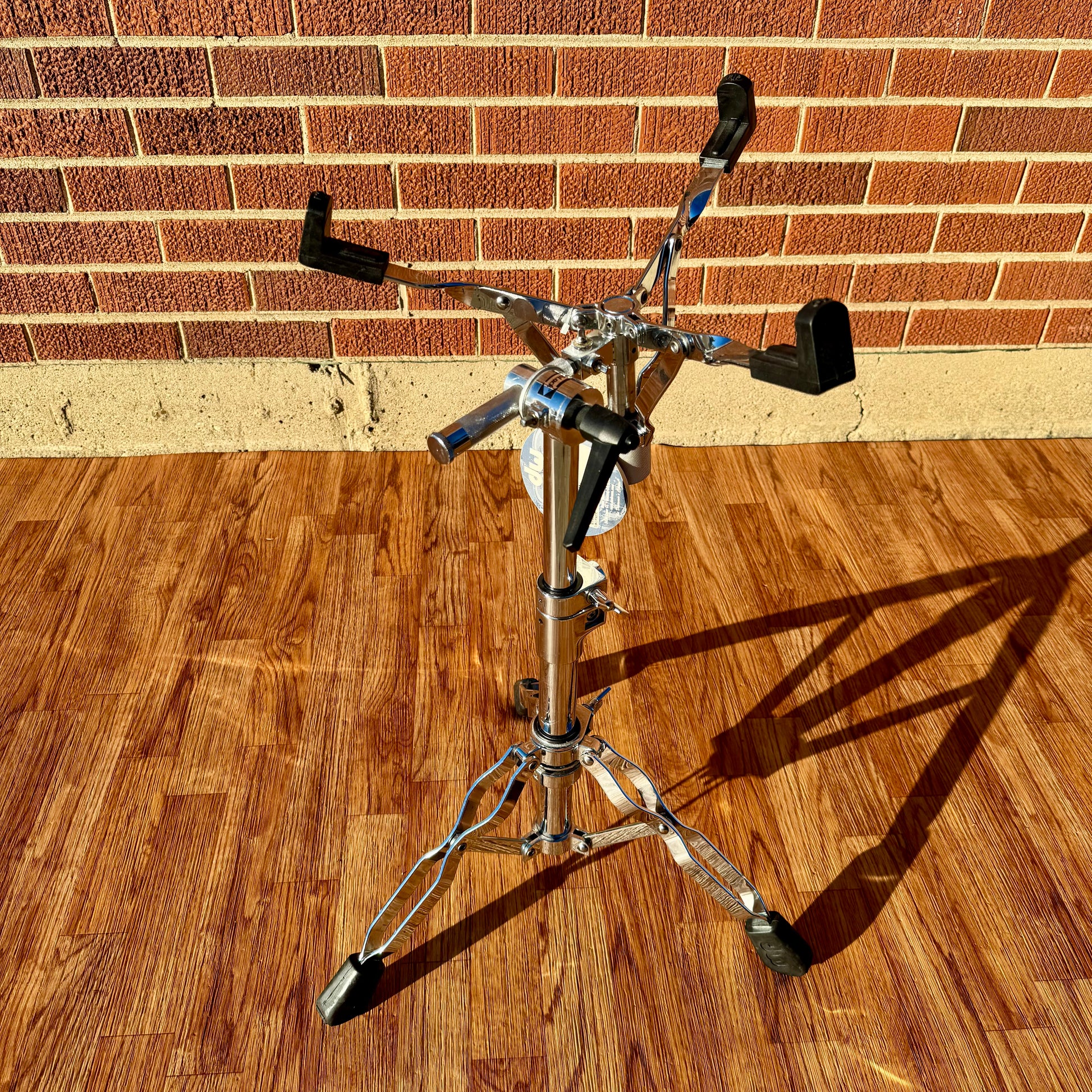 DW 9000 Series Heavy Duty Snare Stand DWCP9300 – Drugan's Drums