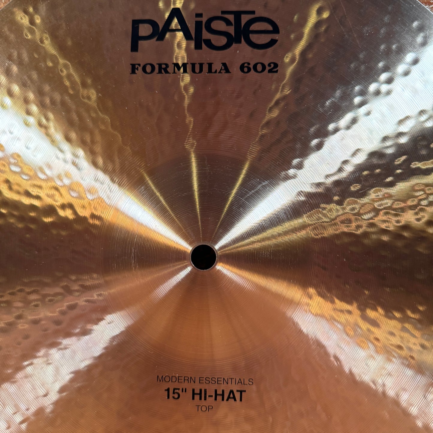 15" Paiste Formula 602 Modern Essentials Hi-Hat Cymbal Pair 1058g/1348g *Video Demo*