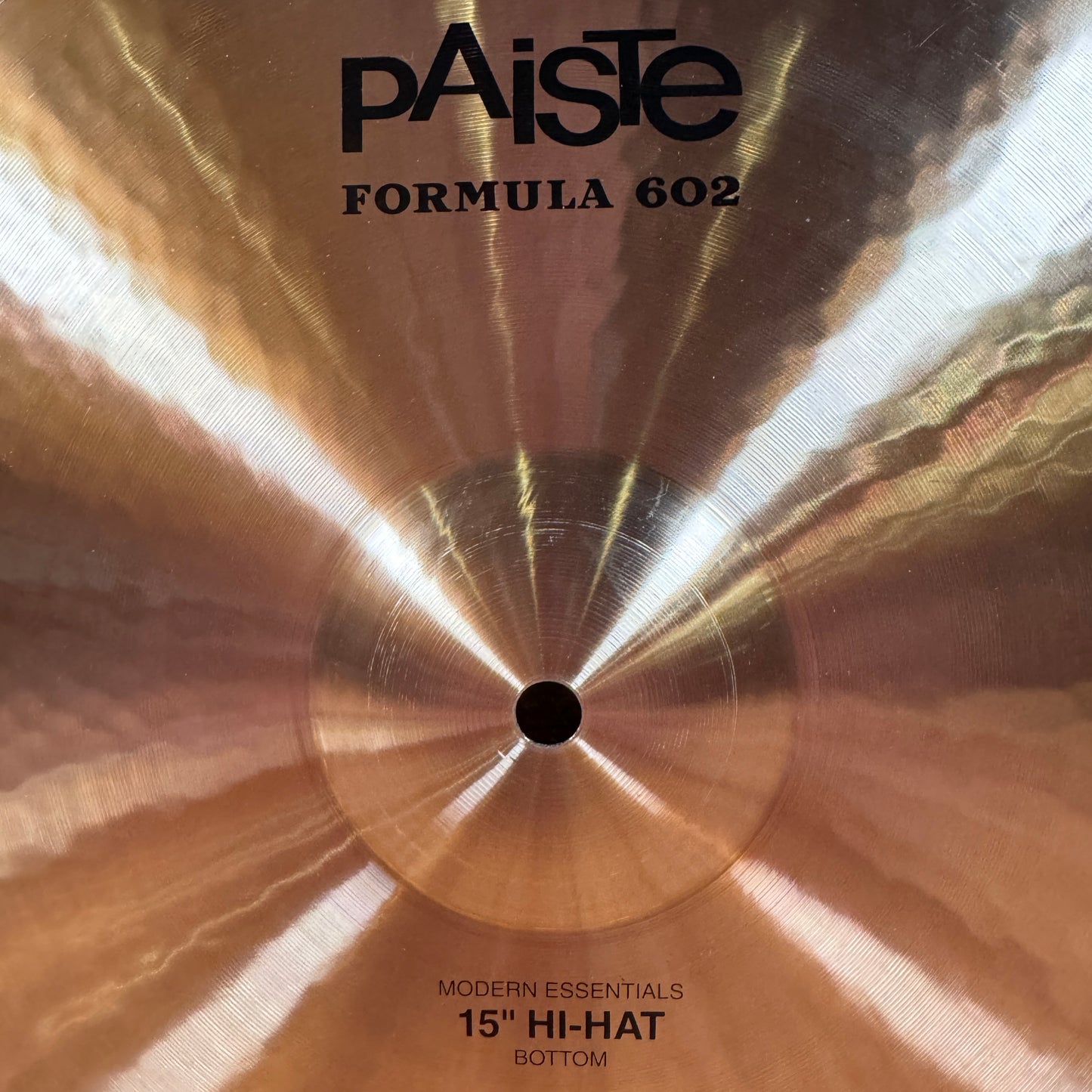 15" Paiste Formula 602 Modern Essentials Hi-Hat Cymbal Pair 1058g/1348g *Video Demo*