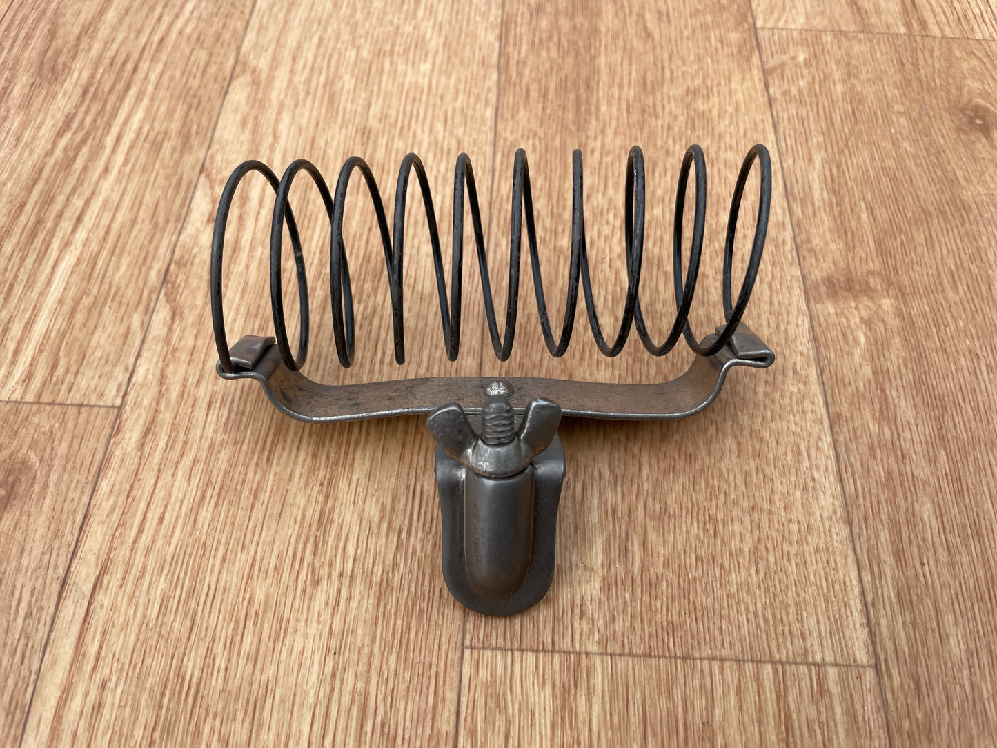 1920s Leedy No. 20 Bull Dog Stayput Drum Stick Holder Coil Spring