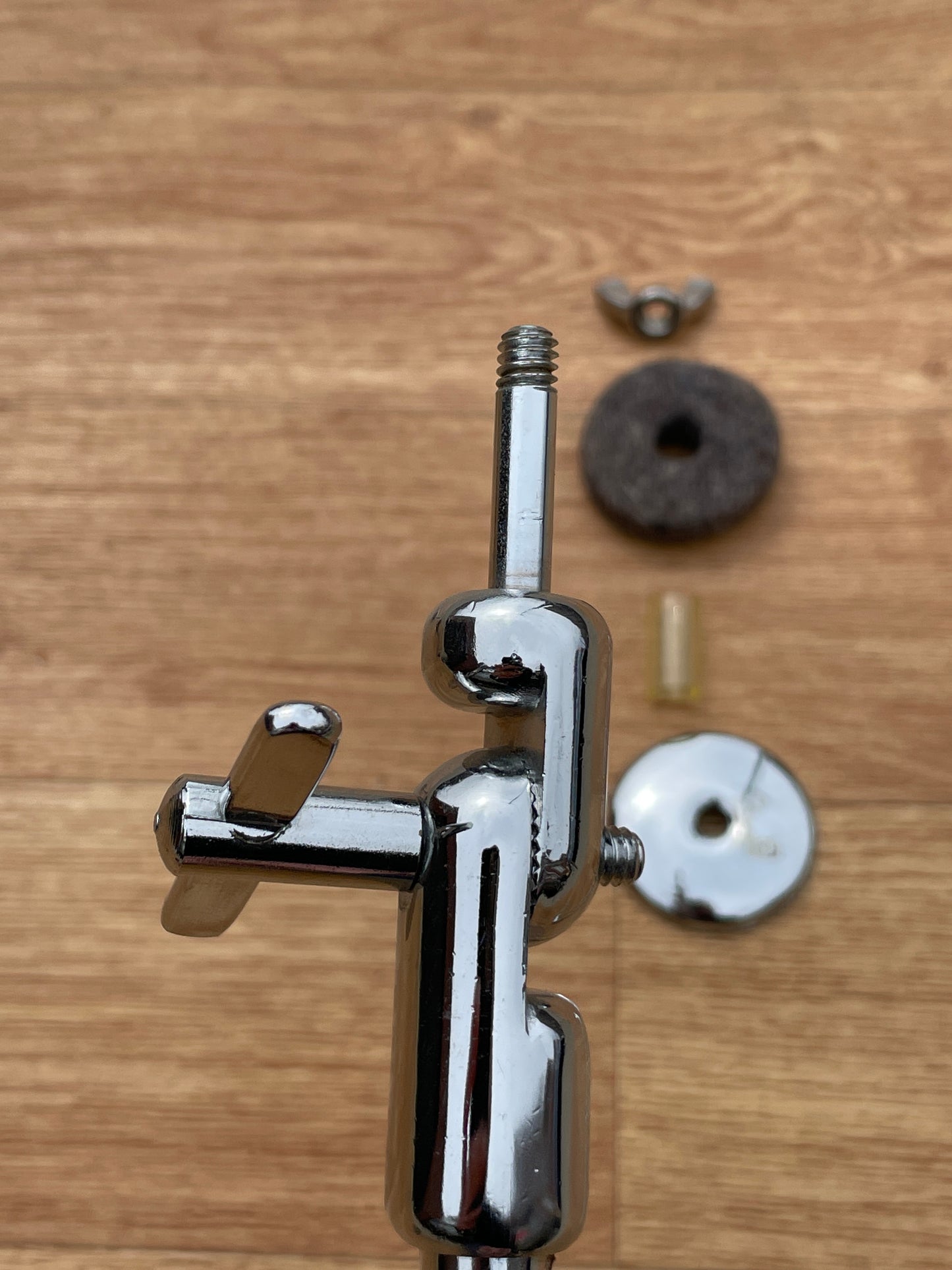 1970s Slingerland No. 599 Adjustable L-Arm Cymbal Holder Chrome