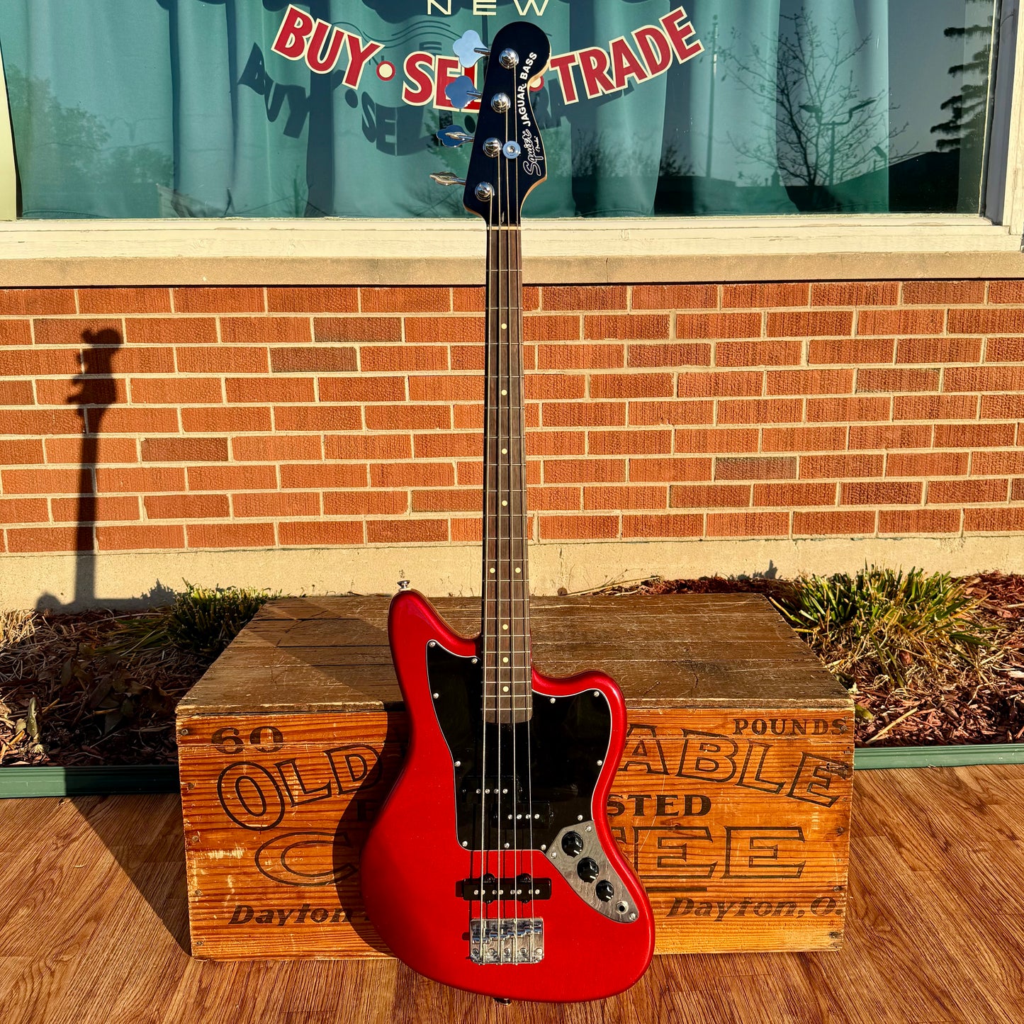 Fender Squier Vintage Modified Jaguar Bass Special SS Candy Apple Red Short Scale w/ Gig Bag