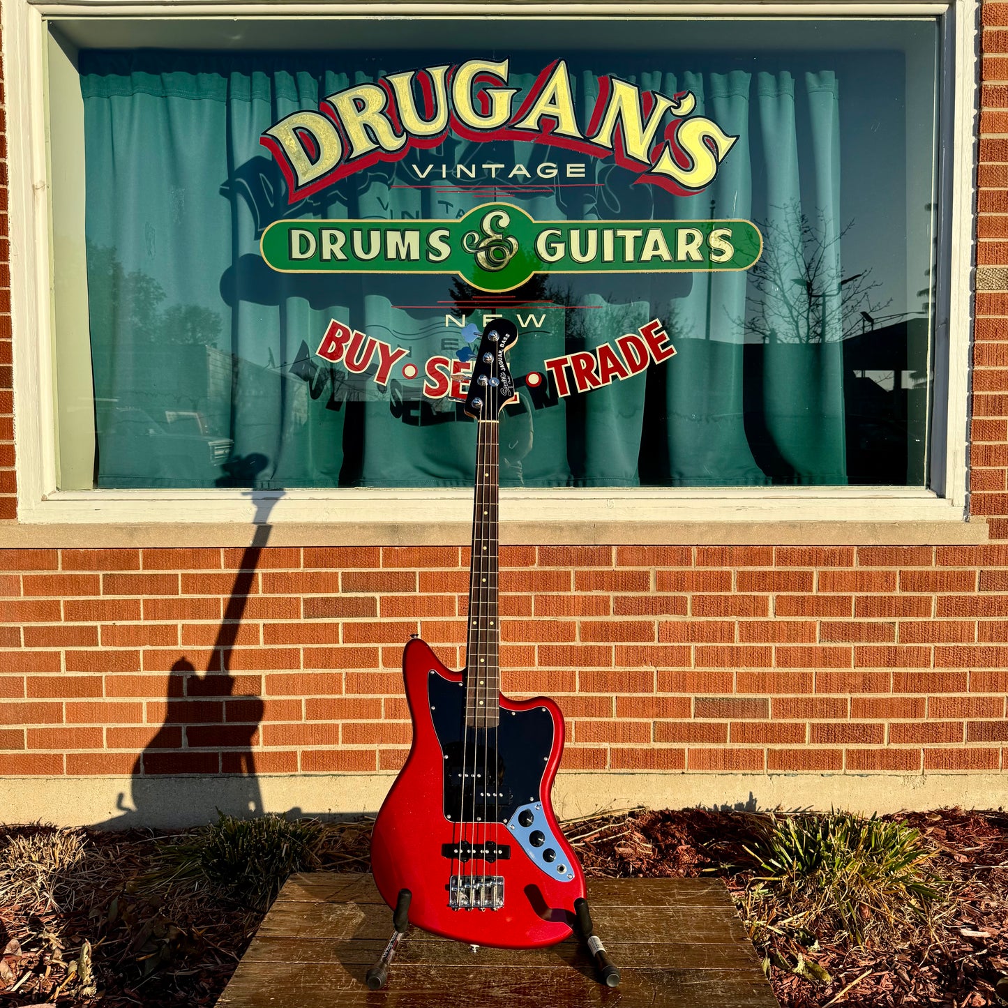 Fender Squier Vintage Modified Jaguar Bass Special SS Candy Apple Red Short Scale w/ Gig Bag