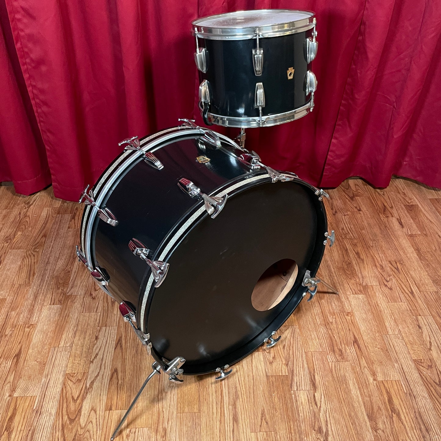 1955-1959 WFL 9x13 Super Classic Tom Drum Single Black Ludwig