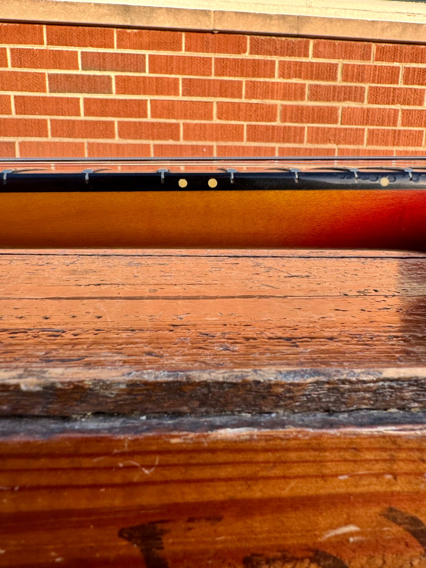 1970s Gibson L6-S Electric Guitar Cherry Sunburst w/ OHSC