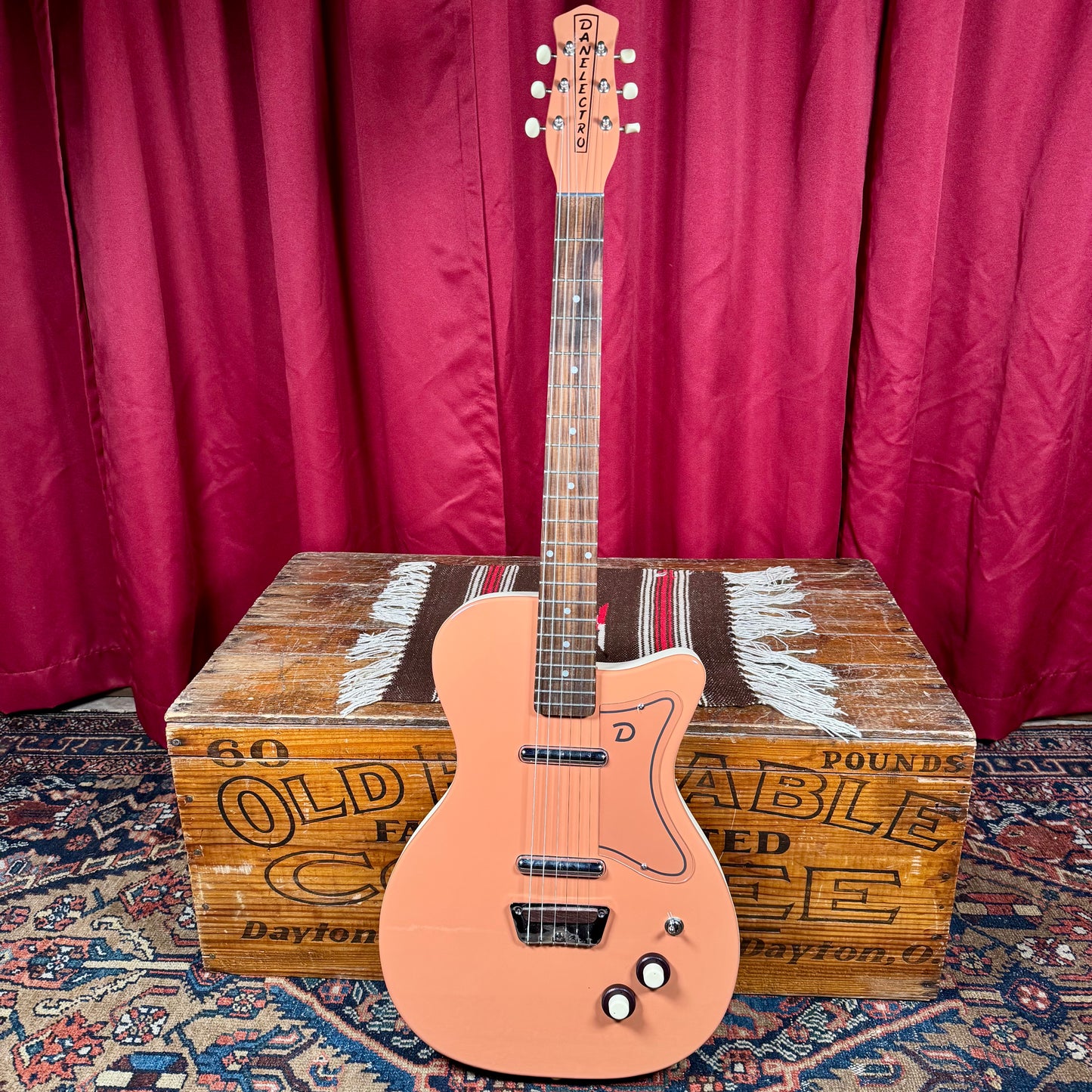 1990s Danelectro U2 Reissue Electric Guitar Coral – Drugan's Drums 1990s Danelectro U2 Reissue Electric Guitar Coral – Drugan's Drums