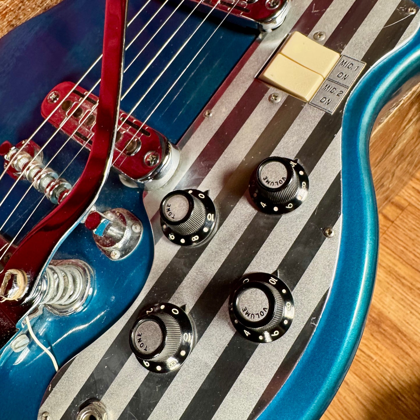 1965 Teisco Del Rey ET-201 Electric Guitar Blue