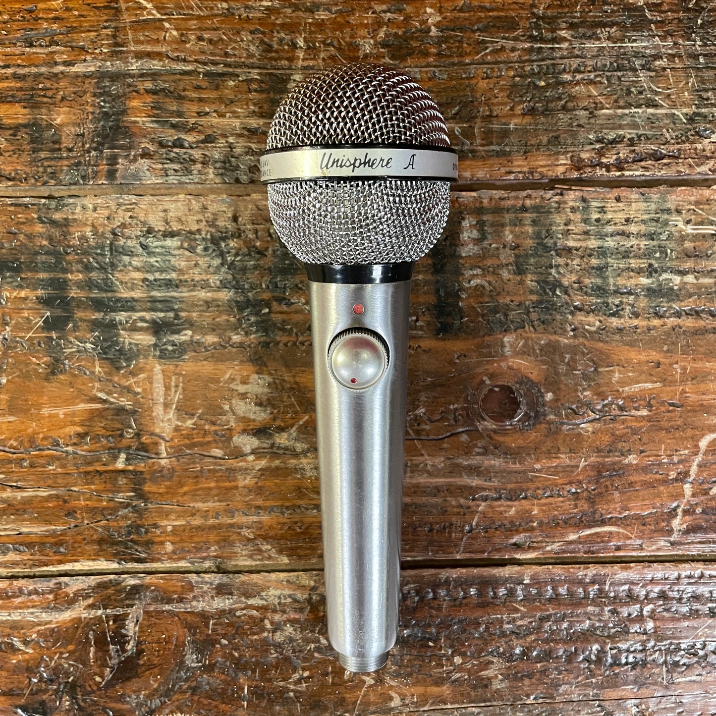 Shure 585SAV Unisphere A Dynamic Microphone