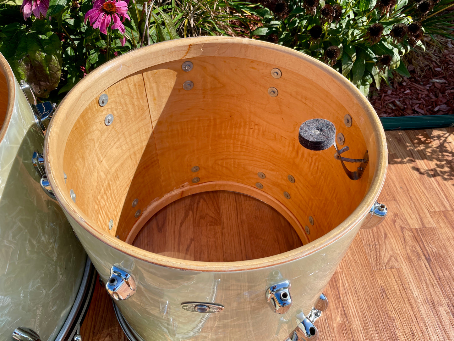 1970s Slingerland Buddy Rich Deluxe Outfit Drum Set White Marine Pearl 24/13/16