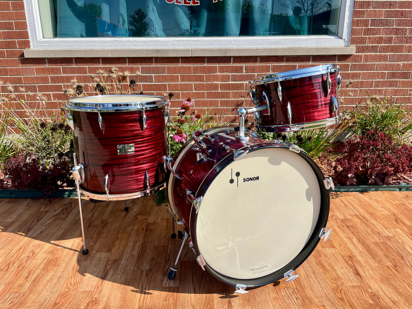 1960s Sonor Teardrop Chicago Star Drum Set Red Marble 20/13/16