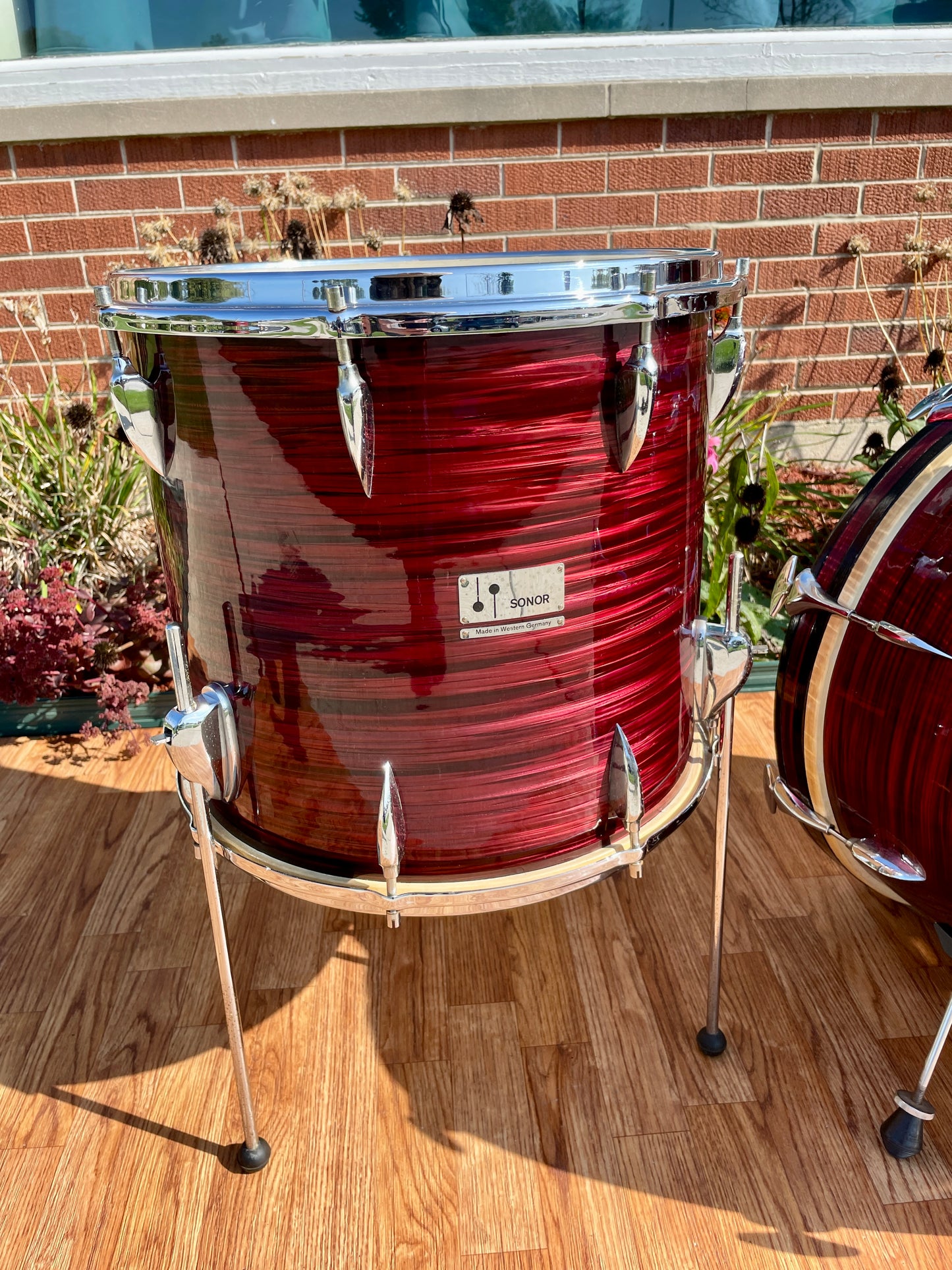 1960s Sonor Teardrop Chicago Star Drum Set Red Marble 20/13/16