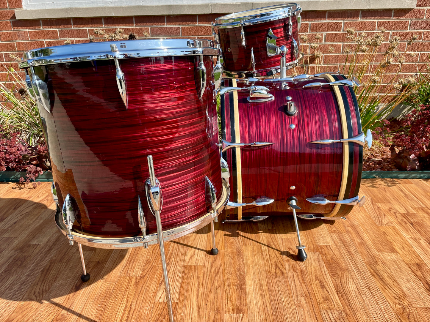 1960s Sonor Teardrop Chicago Star Drum Set Red Marble 20/13/16