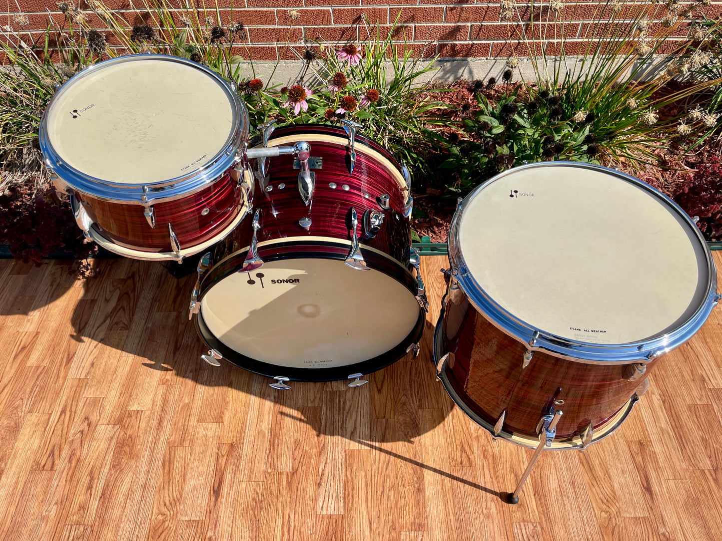 1960s Sonor Teardrop Chicago Star Drum Set Red Marble 20/13/16