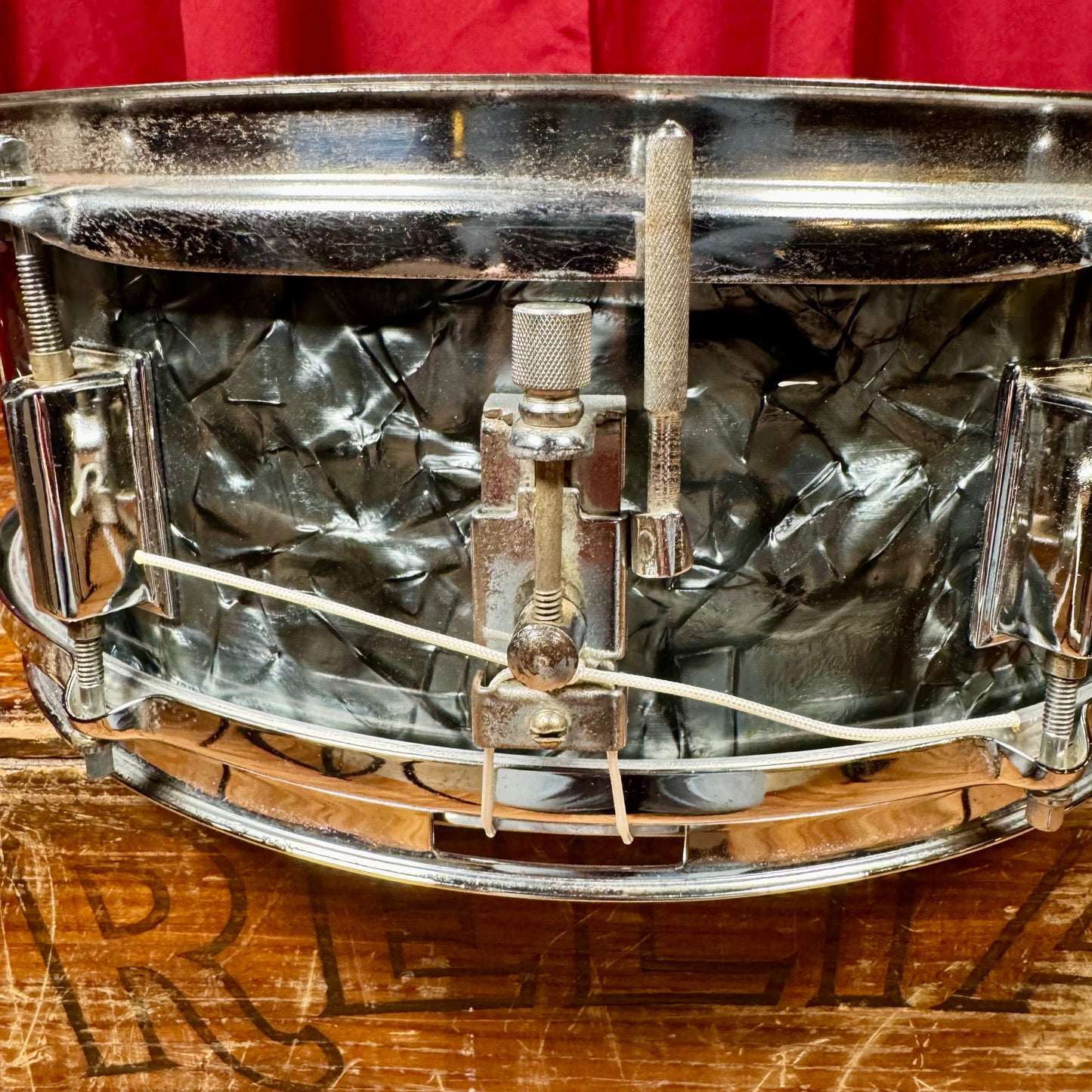 1960s Kent 5x14 No. 715 Snare Drum Black Diamond Pearl