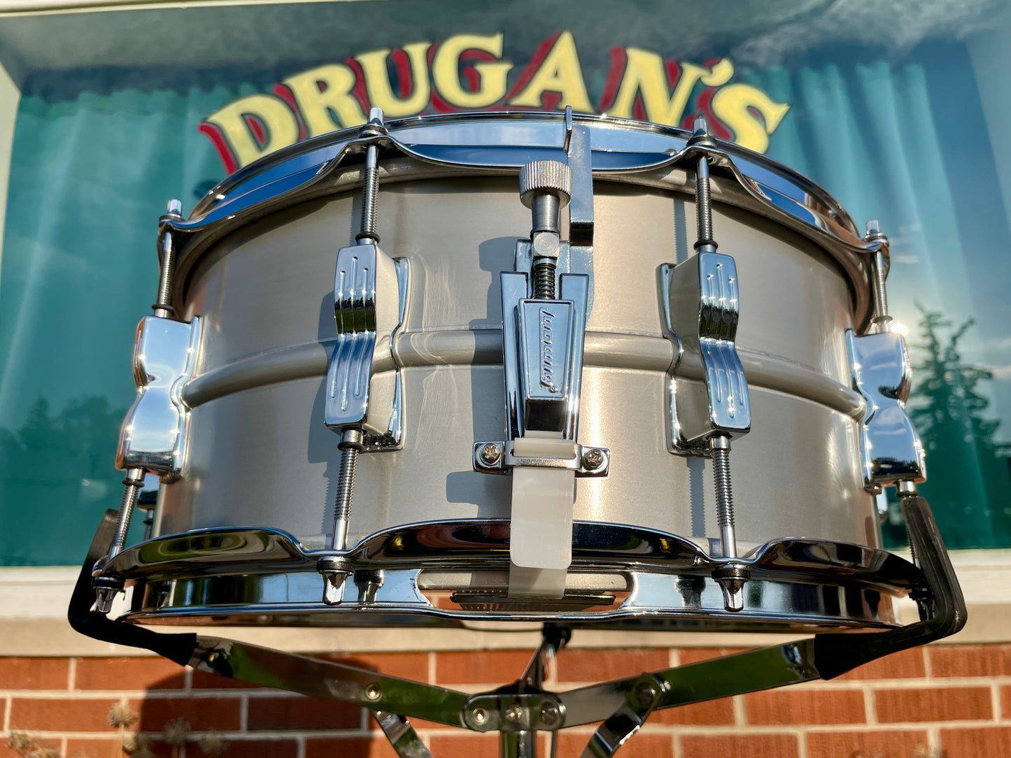 Ludwig 6.5x14 Acrolite LM405C 10 Lug Snare Drum