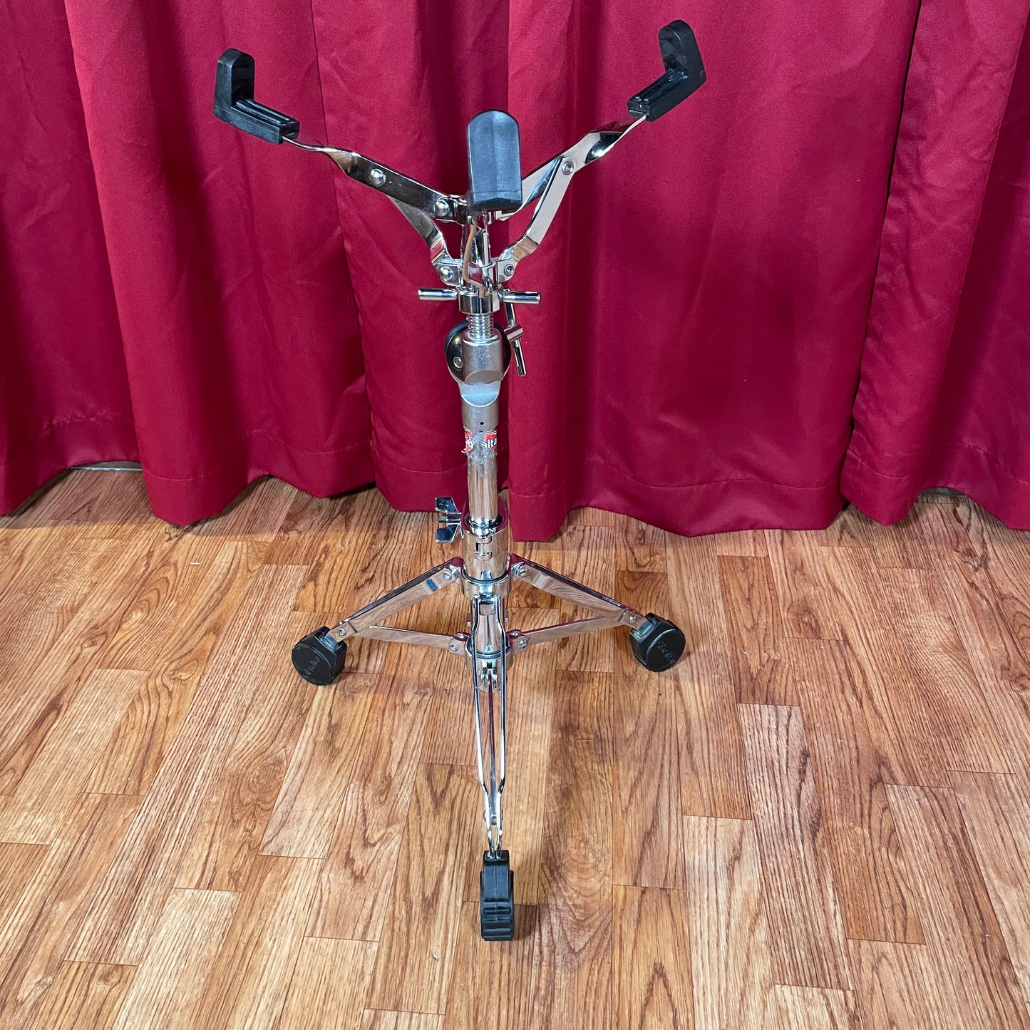 Gibraltar 9000 Series Pro Ultra Adjust Turning Point Snare Stand 9706