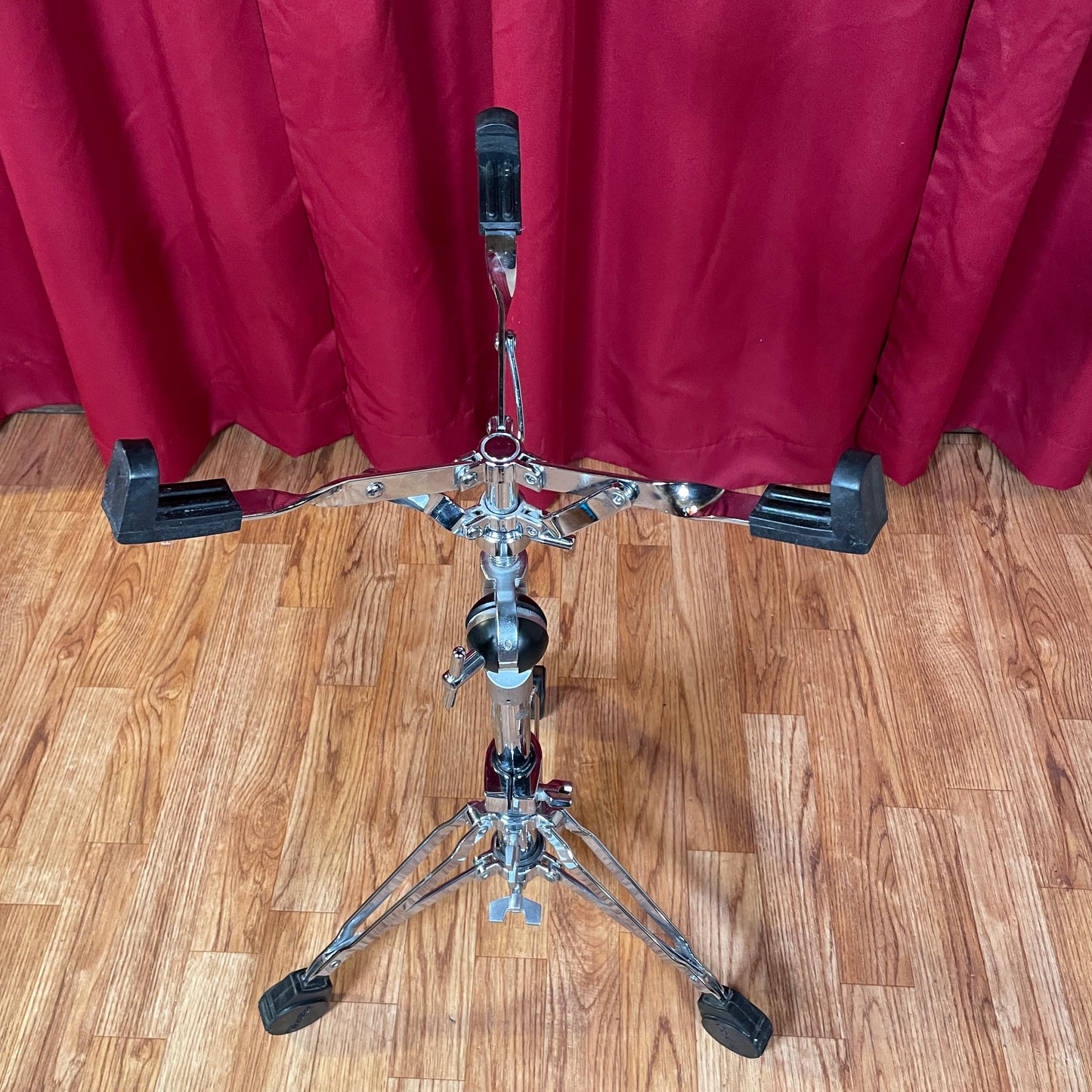 Gibraltar 9000 Series Pro Ultra Adjust Turning Point Snare Stand 9706