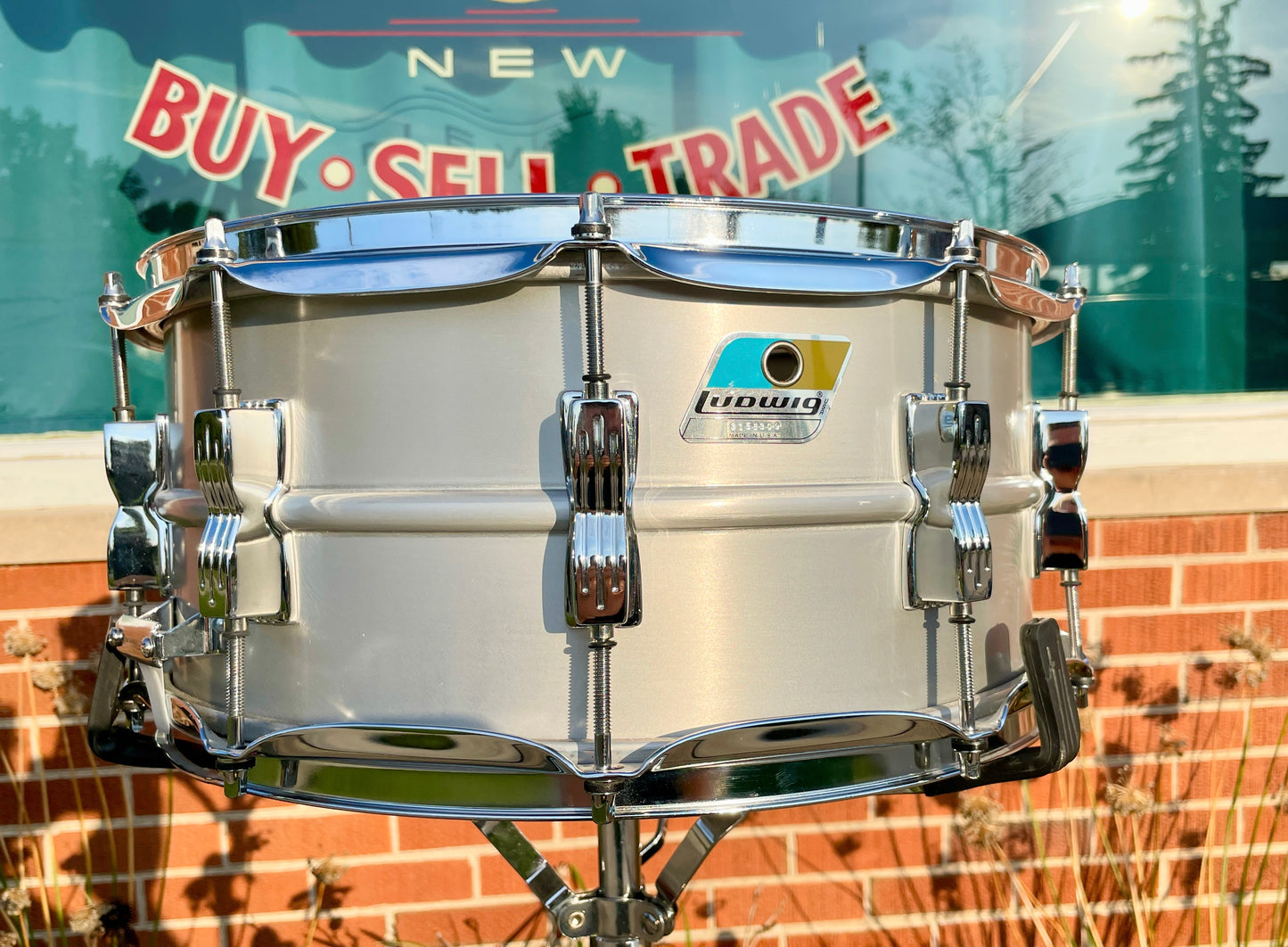 Ludwig 6.5x14 Acrolite LM405C 10 Lug Snare Drum