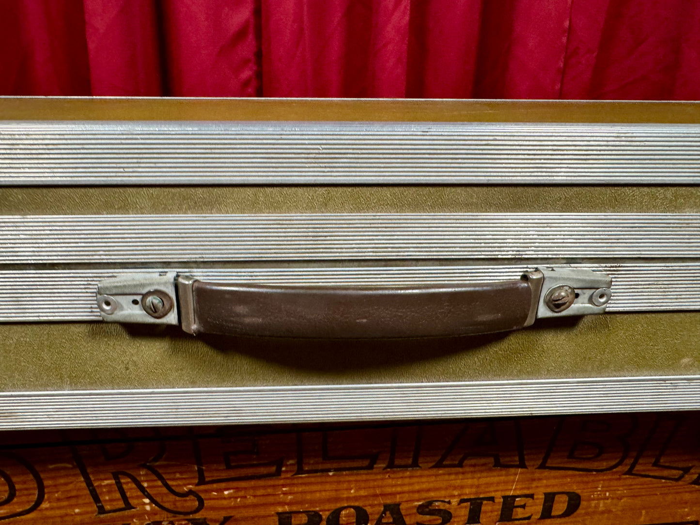 Vintage Hard Shell Electric Guitar / Short Scale Bass Case 45x15x6 Road Case / Flight Case