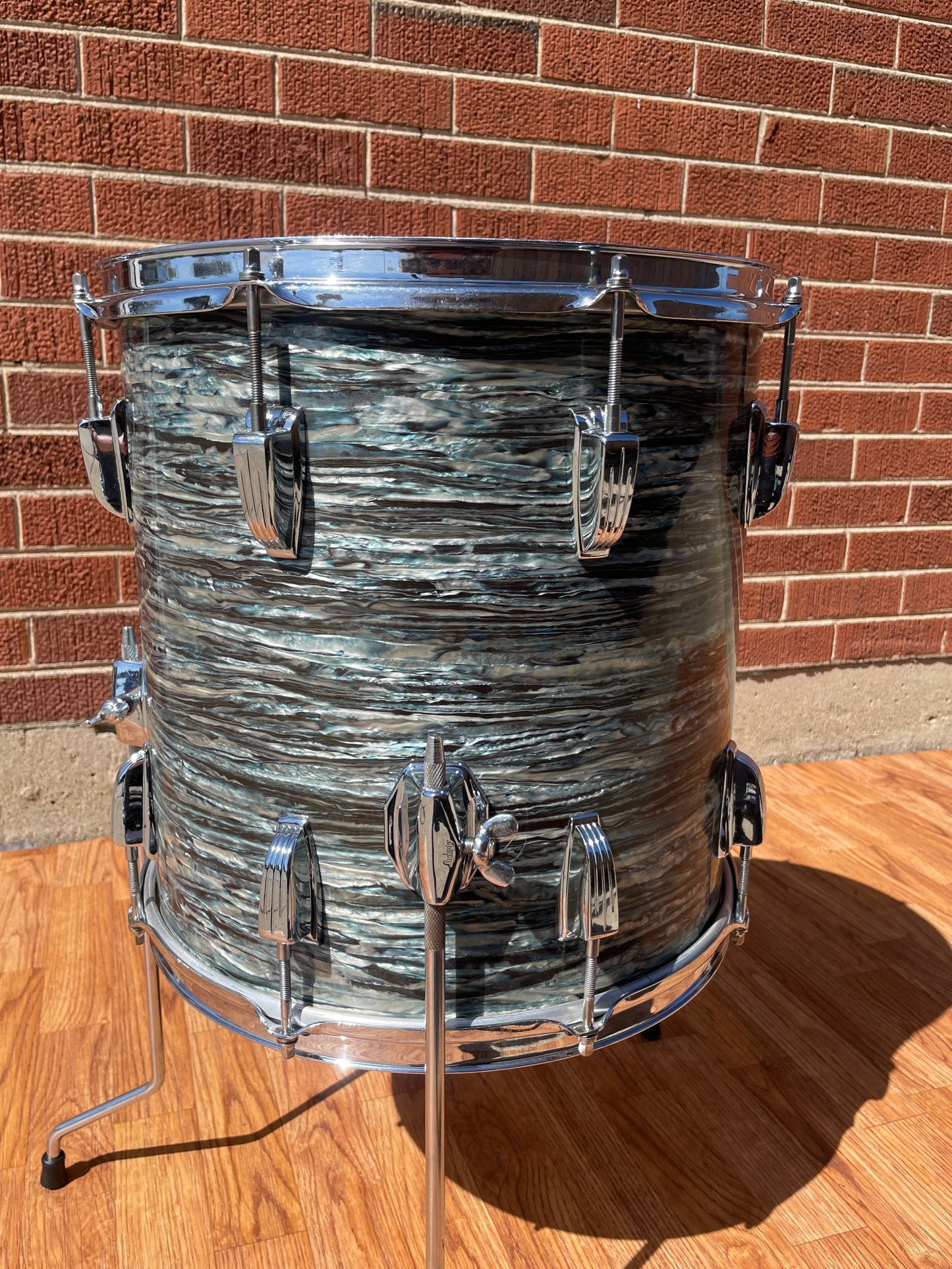 Early 1960s Ludwig 14x14 Floor Tom Drum Oyster Blue Pearl Pre-Serial