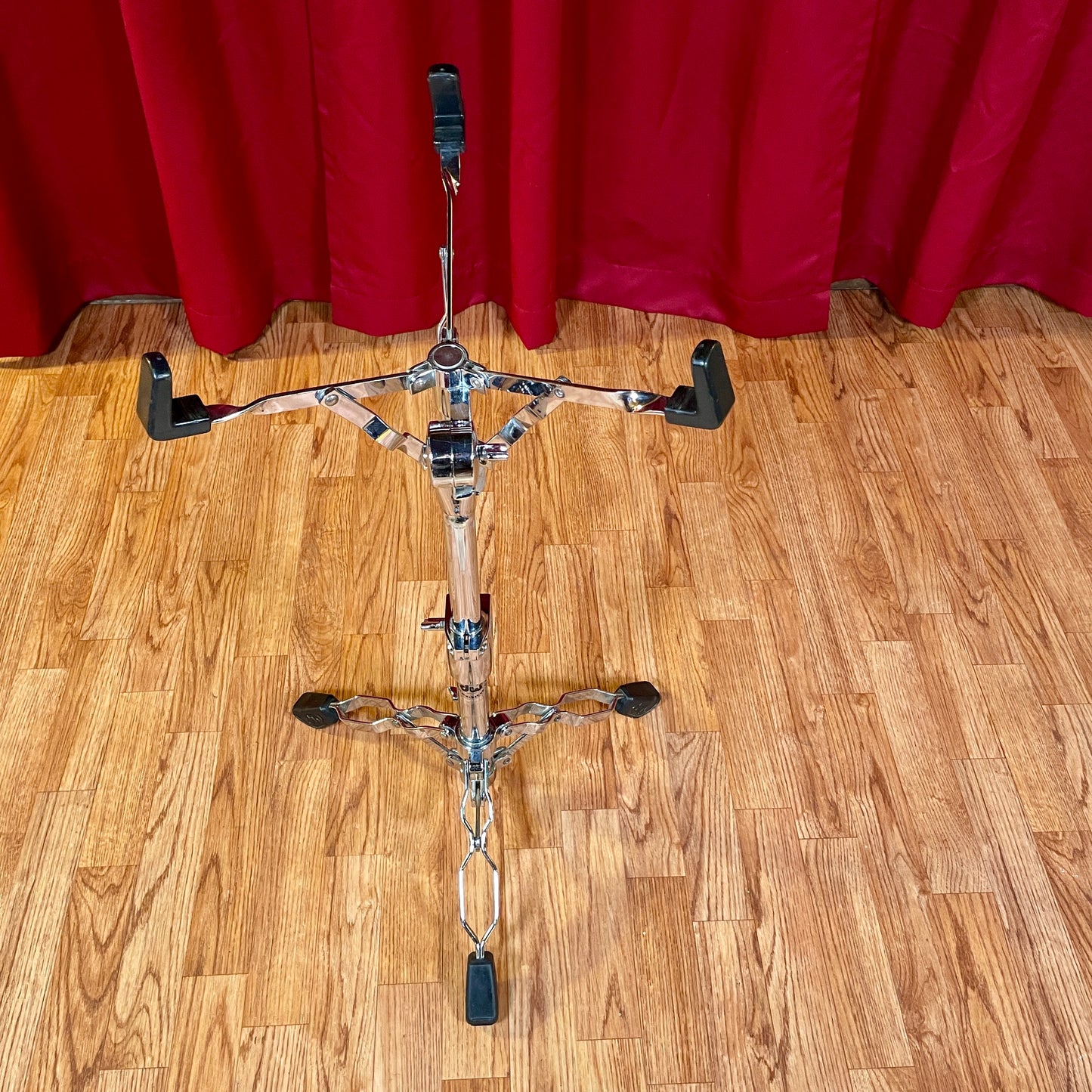 DW 5000 Series Double Braced Snare Drum Stand DWCP5300