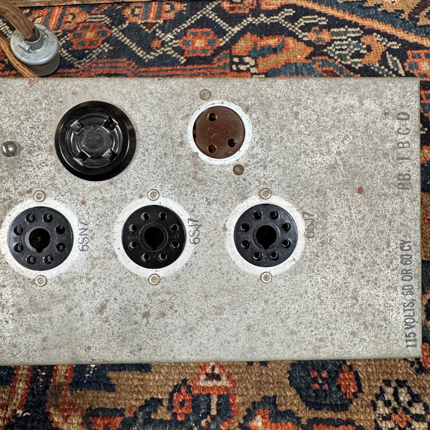 1940s Hammond Tube Reverb Amplifier ER-20 Tone Cabinet DR-20
