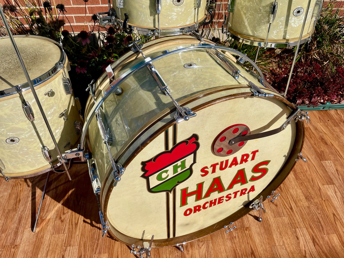 1939 Ludwig Drum Set Avalon Pearl 28/13/16 w/ 8x14 Snare White Marine Pearl