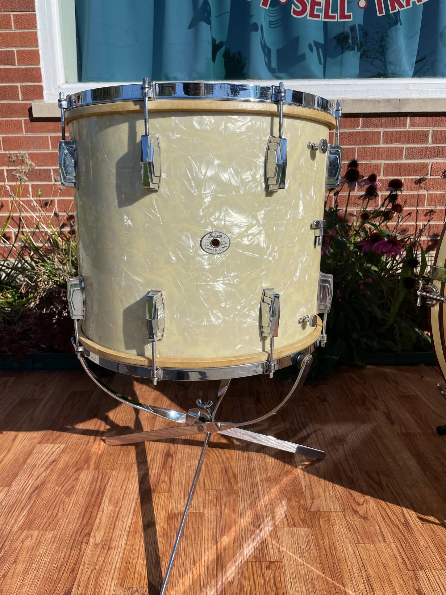1939 Ludwig Drum Set Avalon Pearl 28/13/16 w/ 8x14 Snare White Marine Pearl