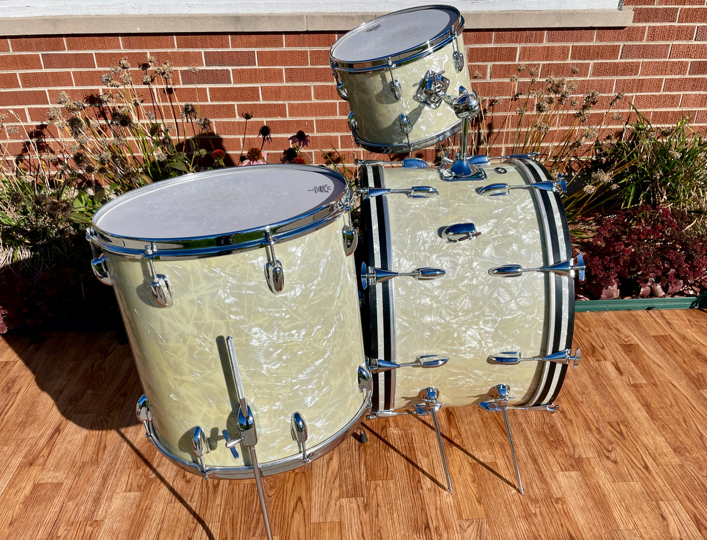 1970s Slingerland Buddy Rich Deluxe Outfit Drum Set White Marine Pearl 24/13/16