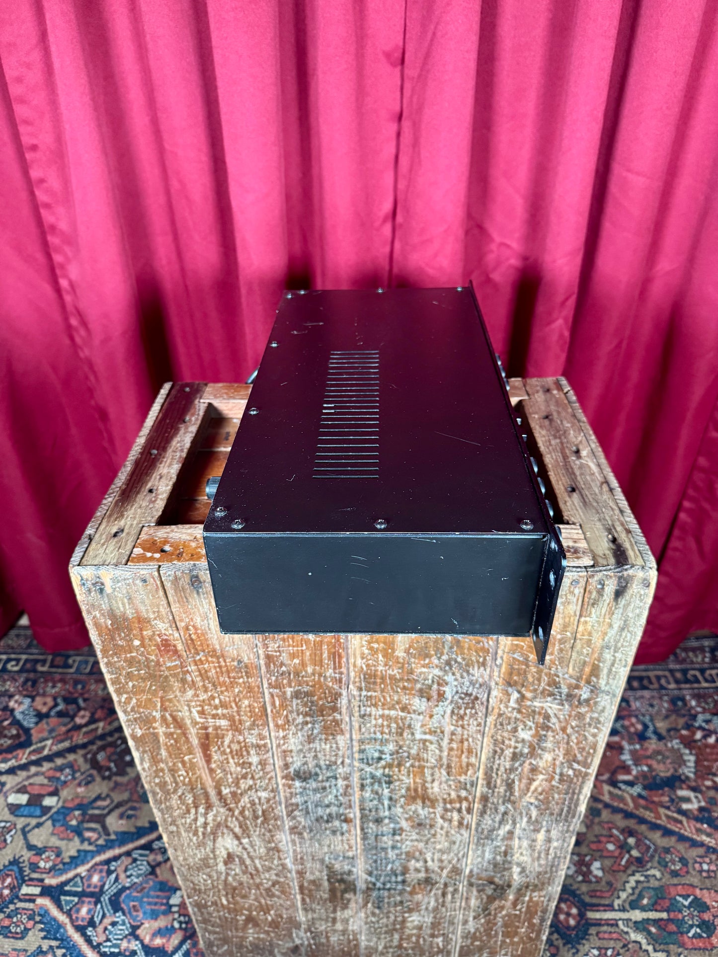 1990s SWR Professional Series Studio 220 Bass Amplifier Head 220 Watts