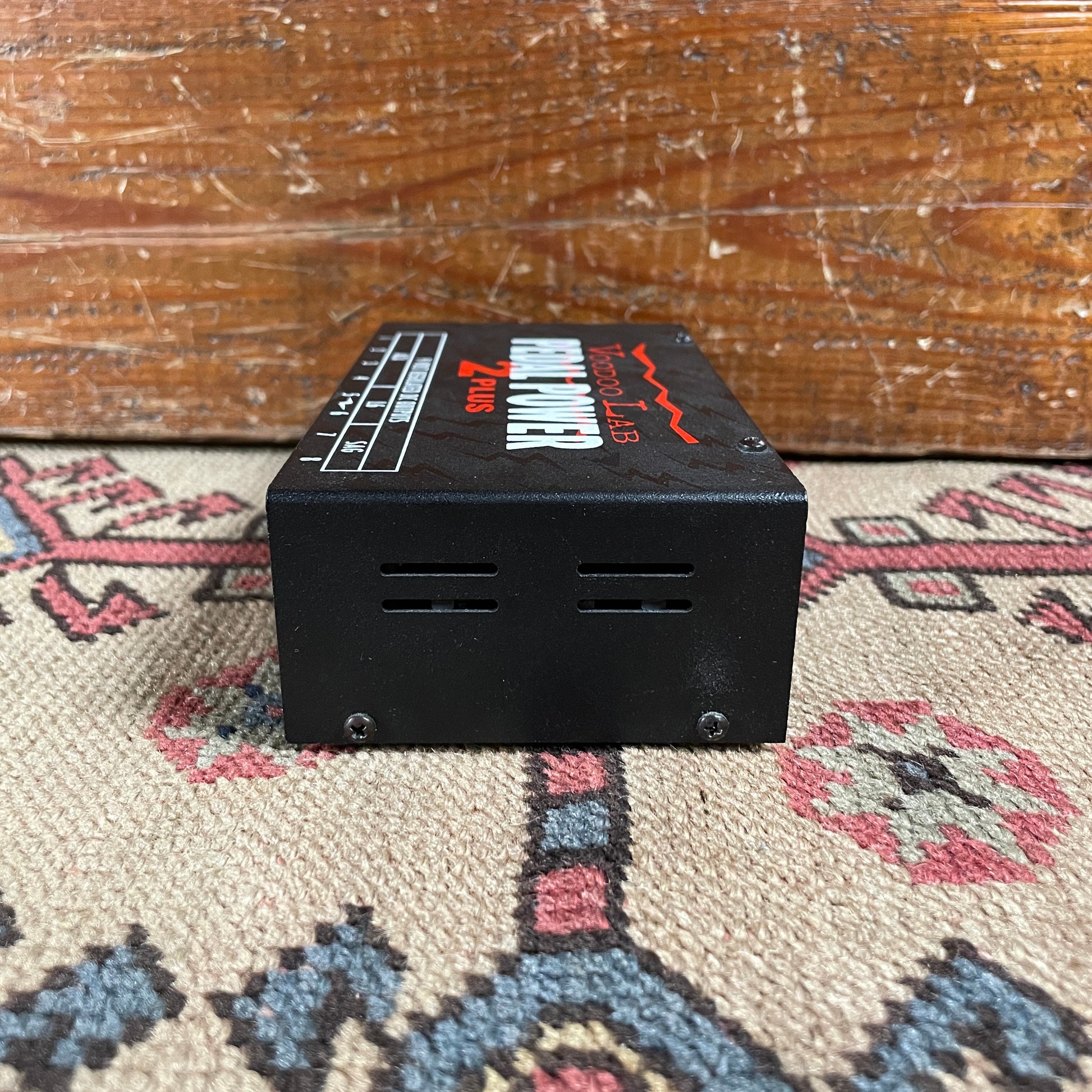 pedal power plus 2 Voodoo Lab Pedal Power 2 PLUS 8-output Isolated Guitar Pedal Power Sup – Drugan's Drums & Guitars