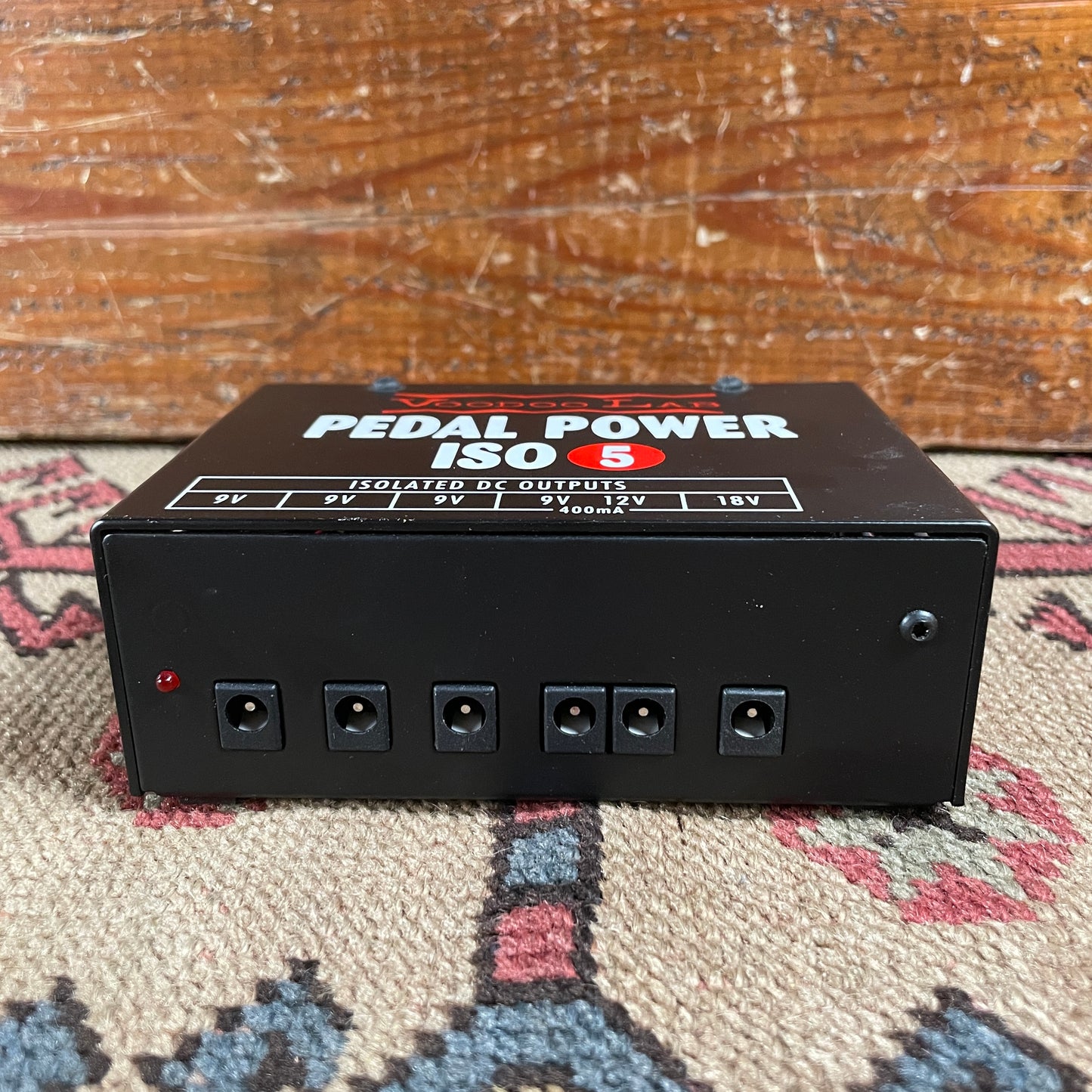 pedal power iso 5 Voodoo Lab Pedal Power ISO-5 5-output Guitar Pedal Power Supply w/ Cables
