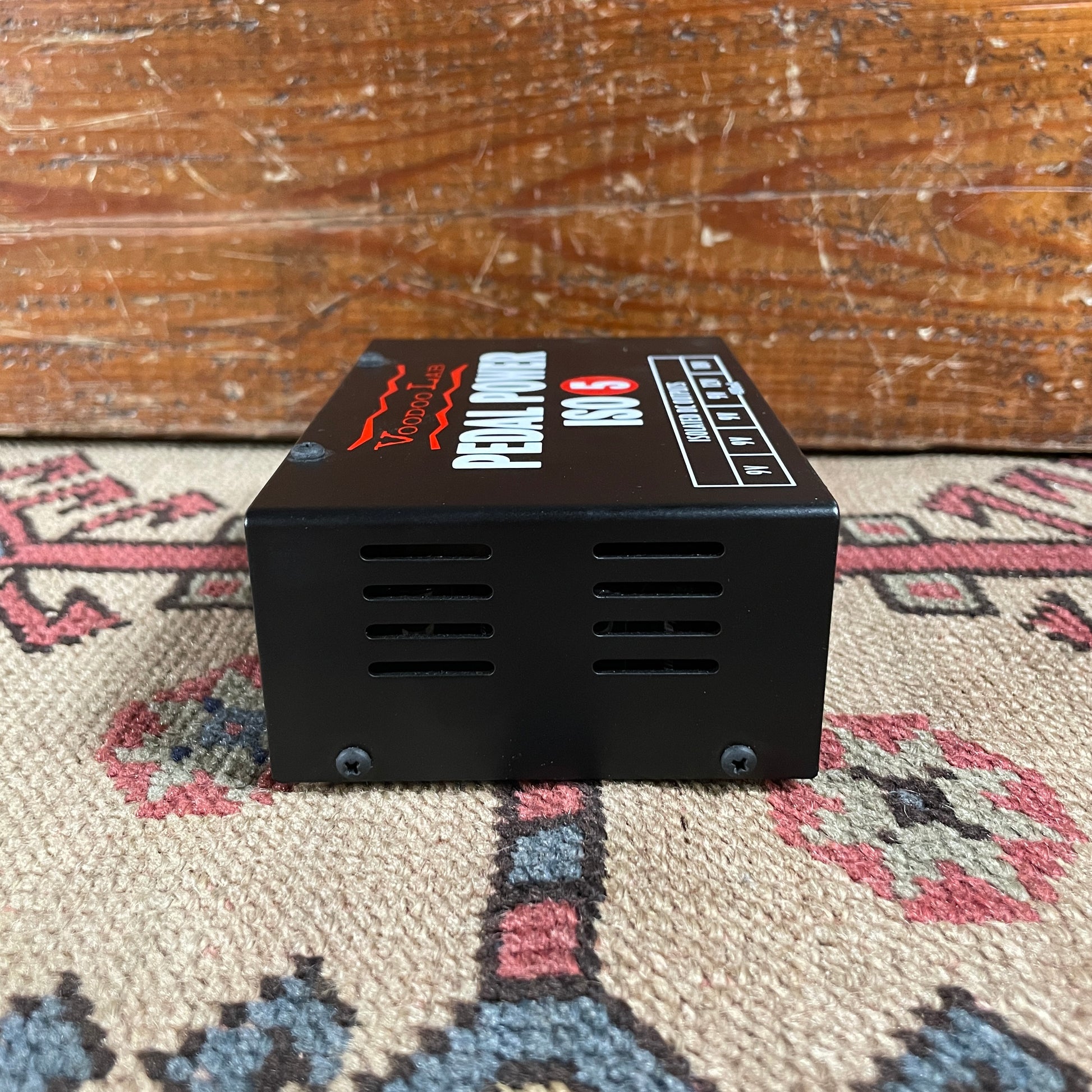 Voodoo Lab Pedal Power ISO-5 5-output Guitar Pedal Power Supply w/ Cab – Drugan's Drums & Guitars