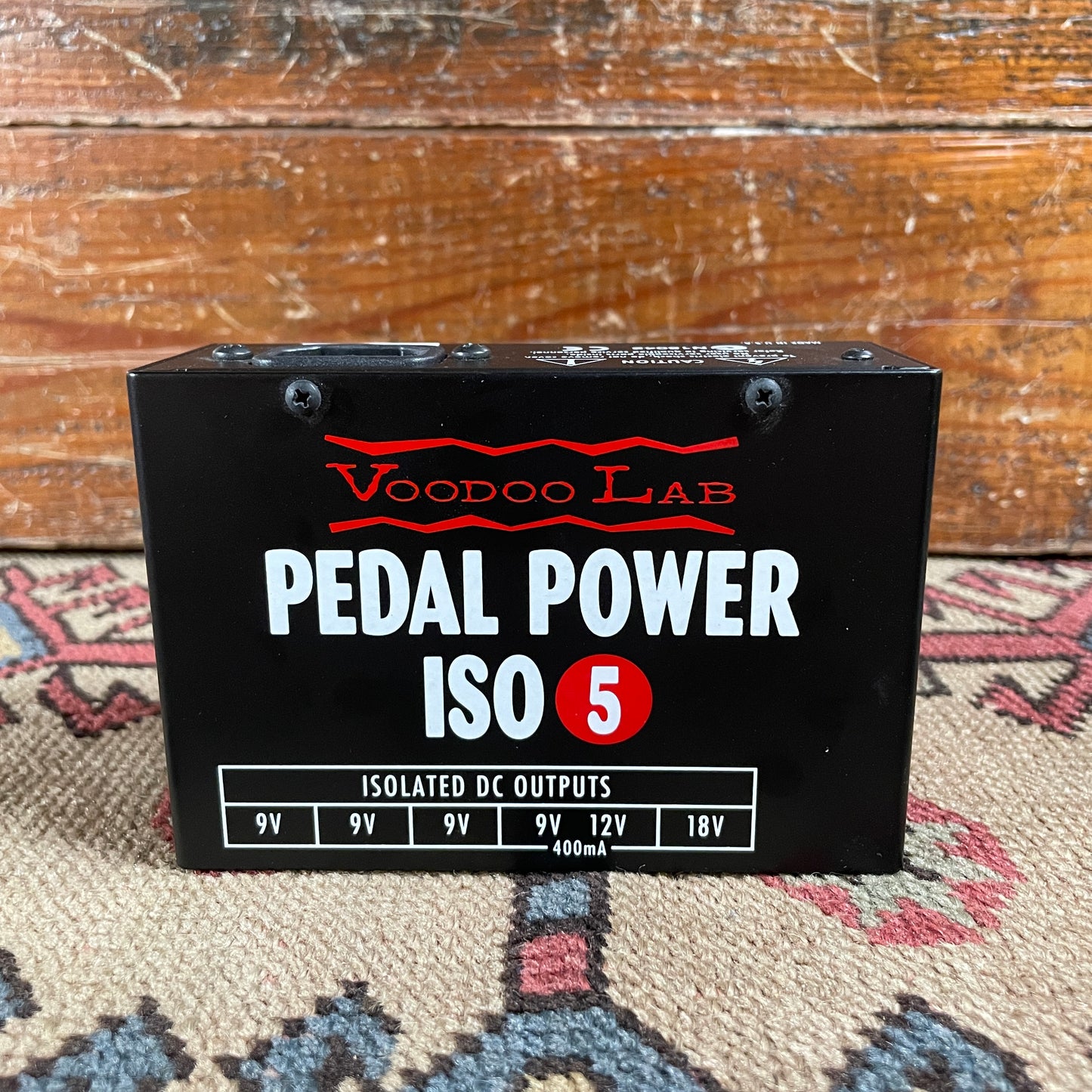 Voodoo Lab Pedal Power ISO-5 5-output Guitar Pedal Power Supply w/ Cables