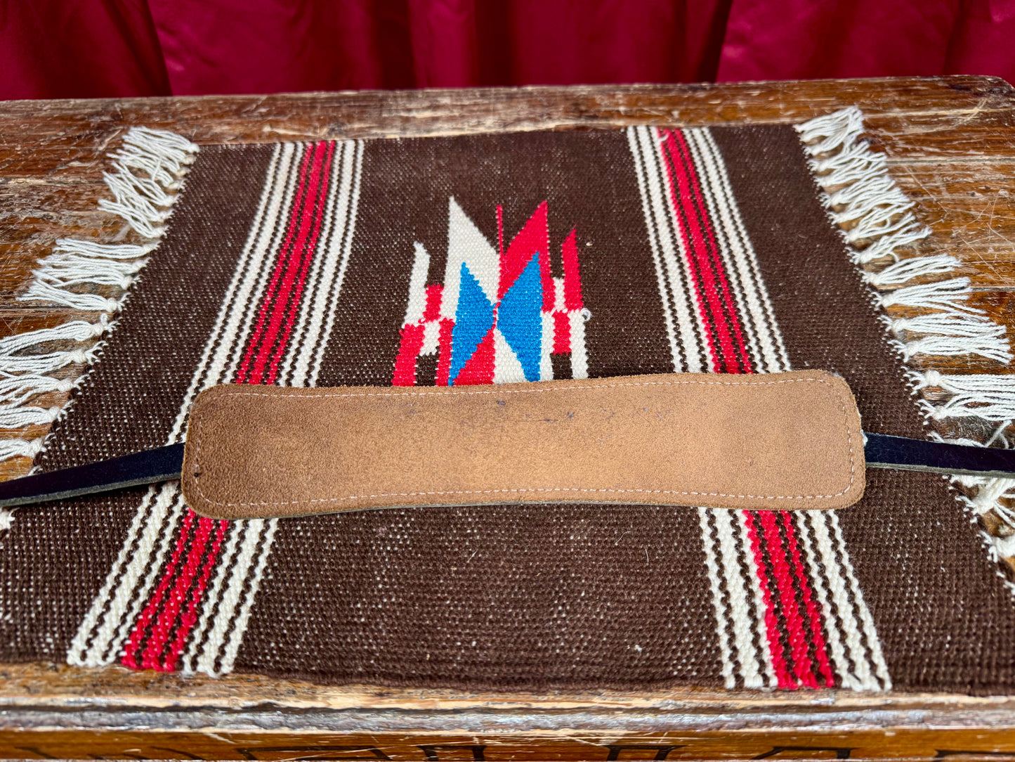 Fender Super Deluxe Vintage-Style Leather Guitar Strap Black