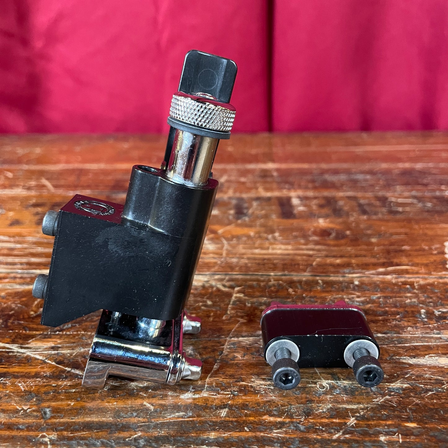 Nickel Drumworks Piston Snare Throw Off Strainer and Butt Plate