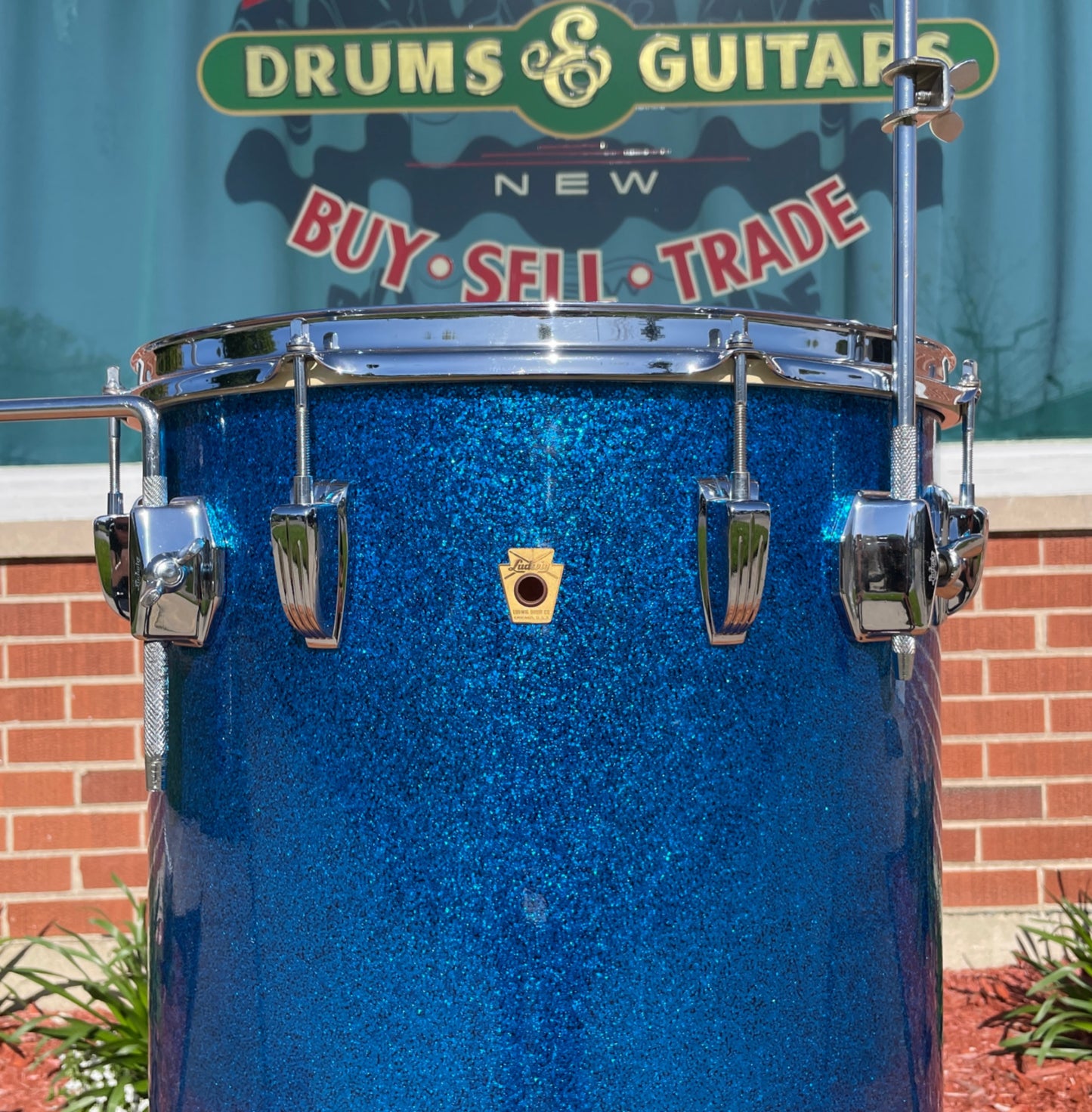 1960s Ludwig 24x16 No. 1109PC Miami Beach Stand-Up Set Blue Sparkle Pre-Serial Cocktail Drum