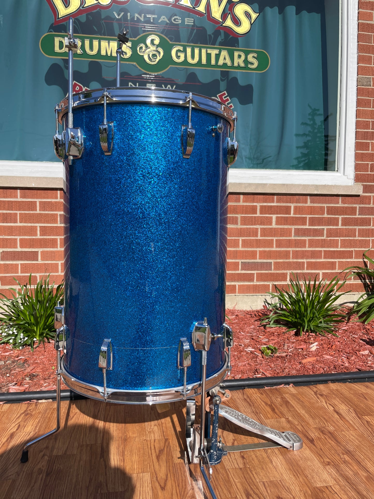 1960s Ludwig 24x16 No. 1109PC Miami Beach Stand-Up Set Blue Sparkle Pre-Serial Cocktail Drum