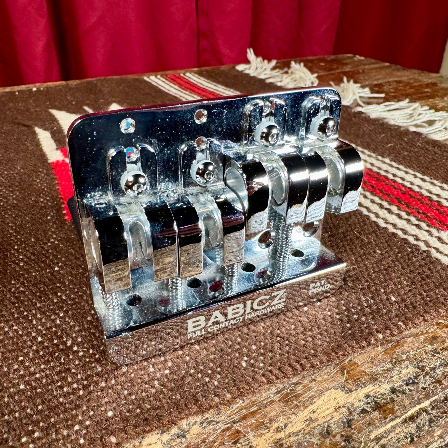 Babicz FCH-4 Bass Bridge for 4 String Jazz or Precision Basses 5 Hole Mount Chrome